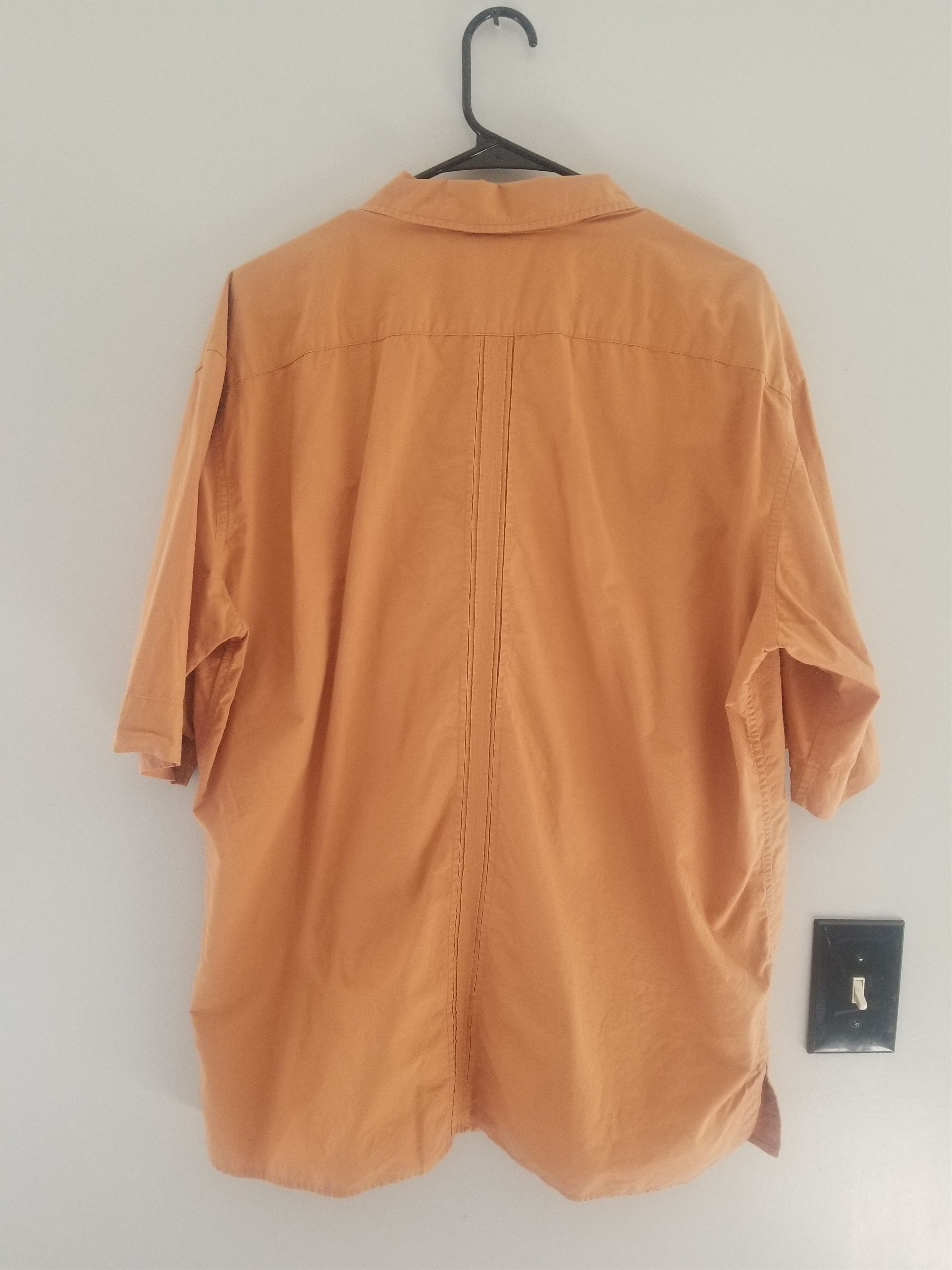 Uniqlo Short Sleeve Shirt Size US L / EU 52-54 / 3 - 2 Thumbnail