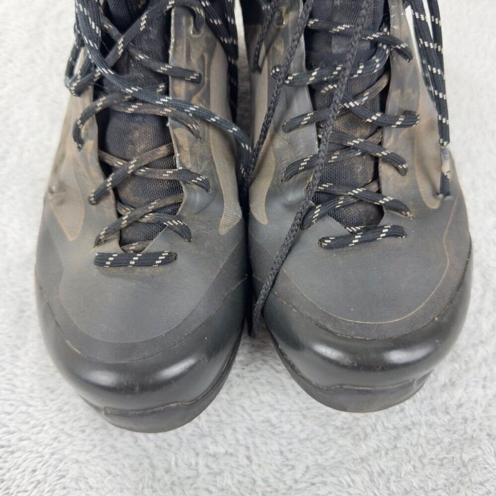 Arc'teryx Arc'teryx Men's Size 8 US/7.5 UK/41 EU Black Hiking Boots Size US 8 / EU 41 - 15 Thumbnail