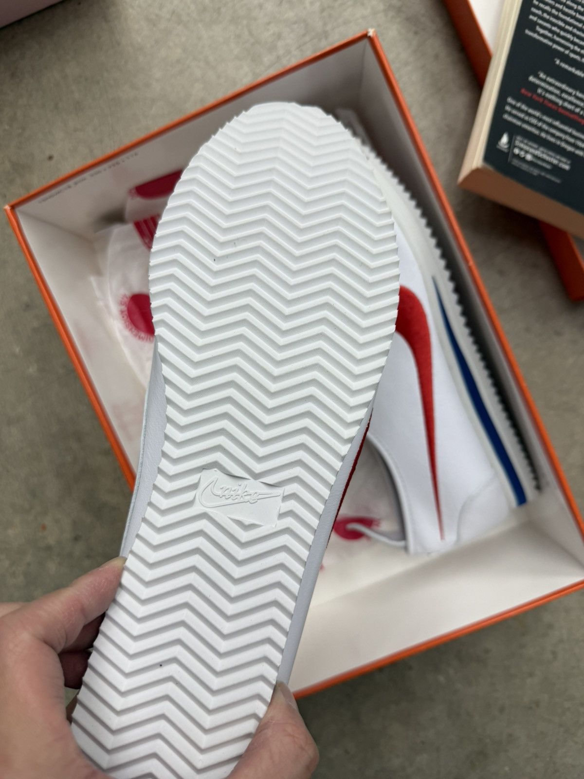 Nike Nike Cortez 72 Shoe Dog OG Slim Swoosh Size US 11.5 / EU 44-45 - 6 Thumbnail