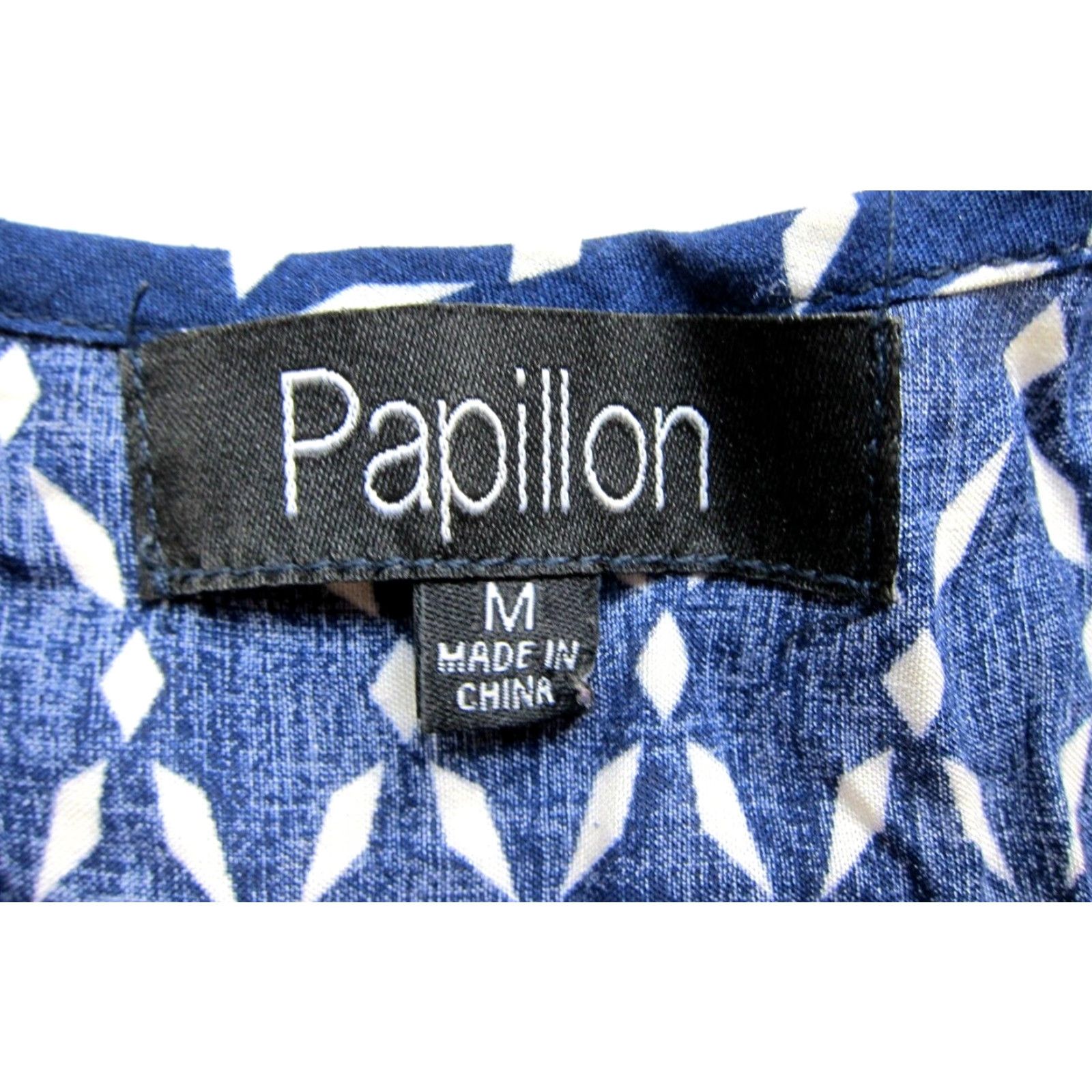 Vintage Papillon Blue White Floral 3/4 Sleeve V-Neck Tunic Shift Dress Medium Rayon 100% Womens Dress Floral Pattern Knee Length Size M / US 6-8 / IT 42-44 - 3 Thumbnail
