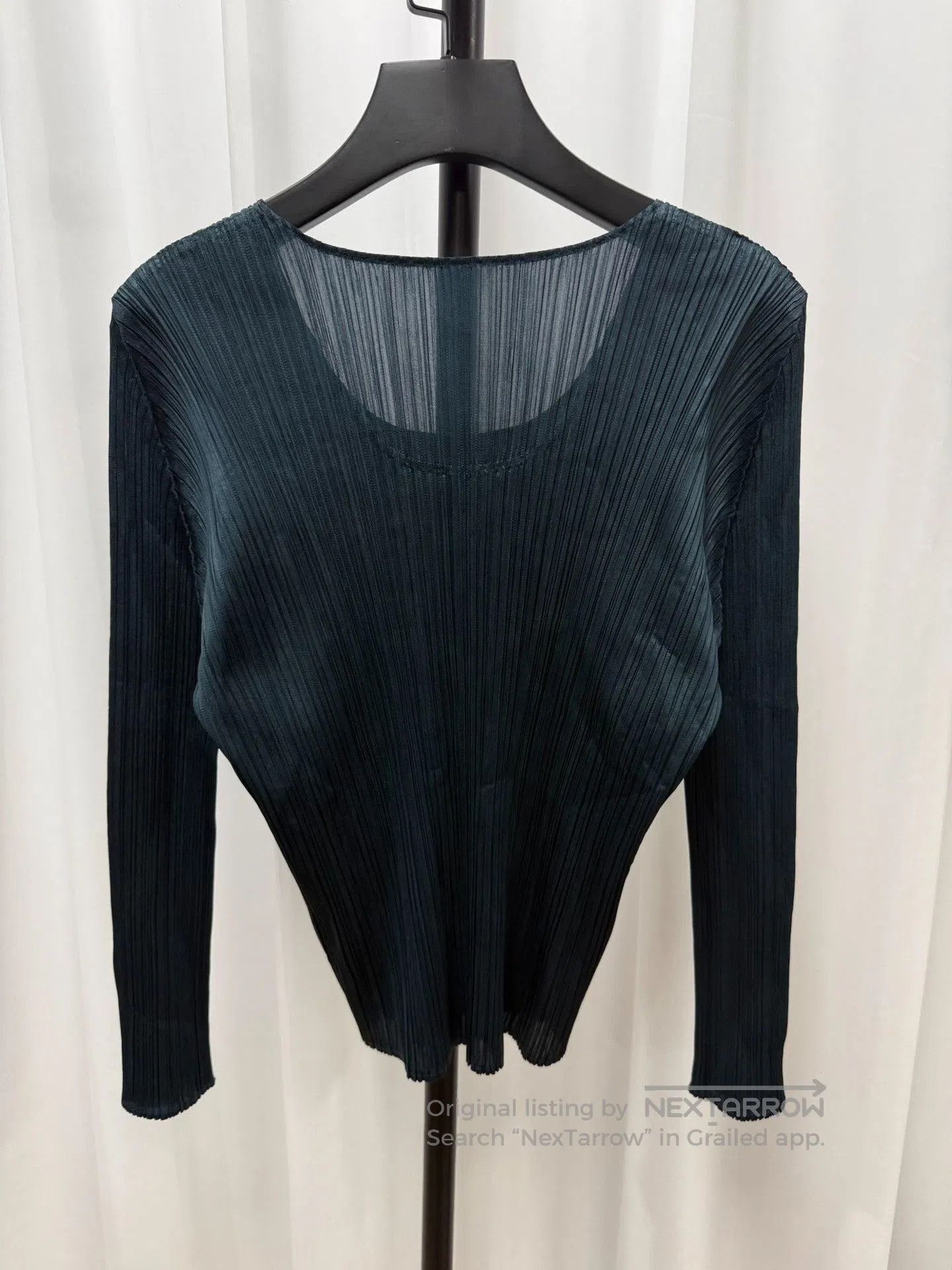 Pleats Please Issey Miyake ISSEY MIYAKE Pleats Please Pleated Crew Neck Top. Size L / US 10 / IT 46 - 6 Thumbnail