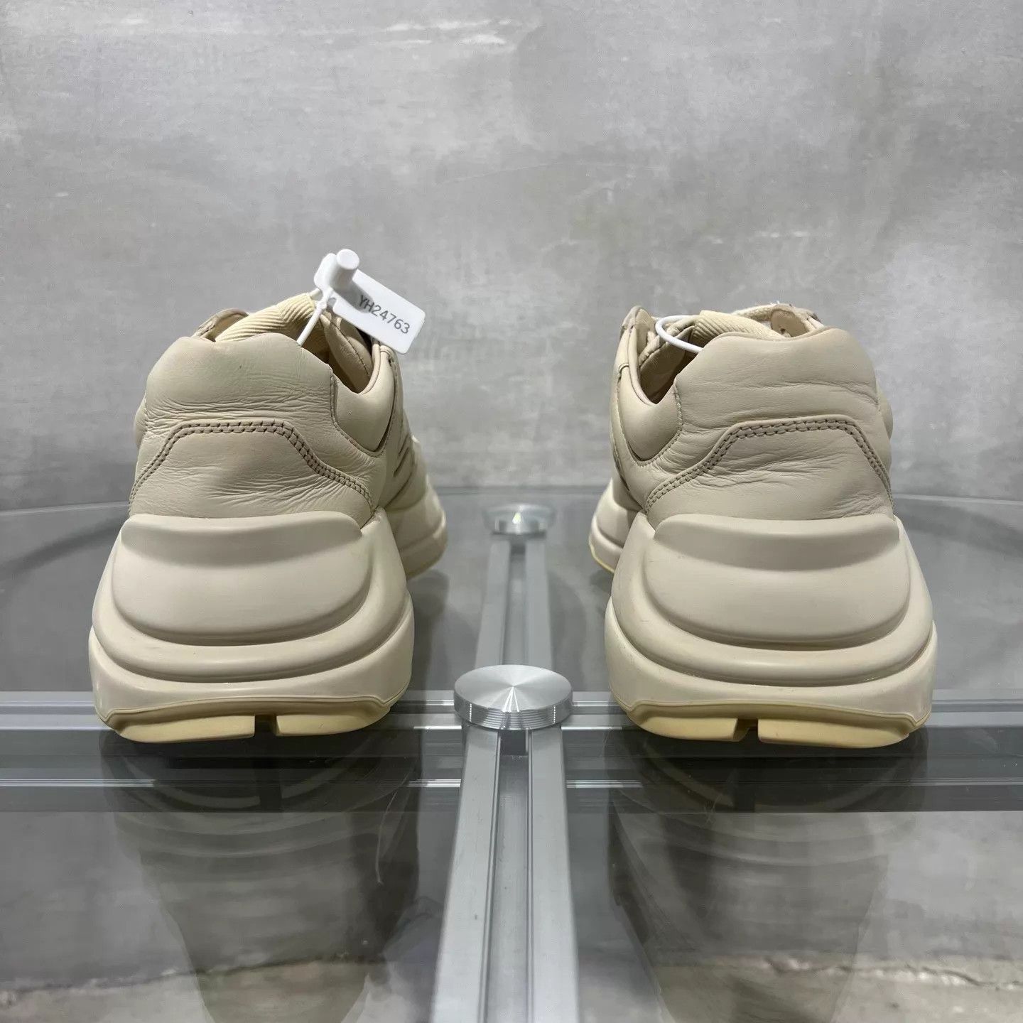 Gucci Gucci Rhyton Ivory Dad Shoe EUR 37.5 Size US 7 / IT 37 - 6 Thumbnail