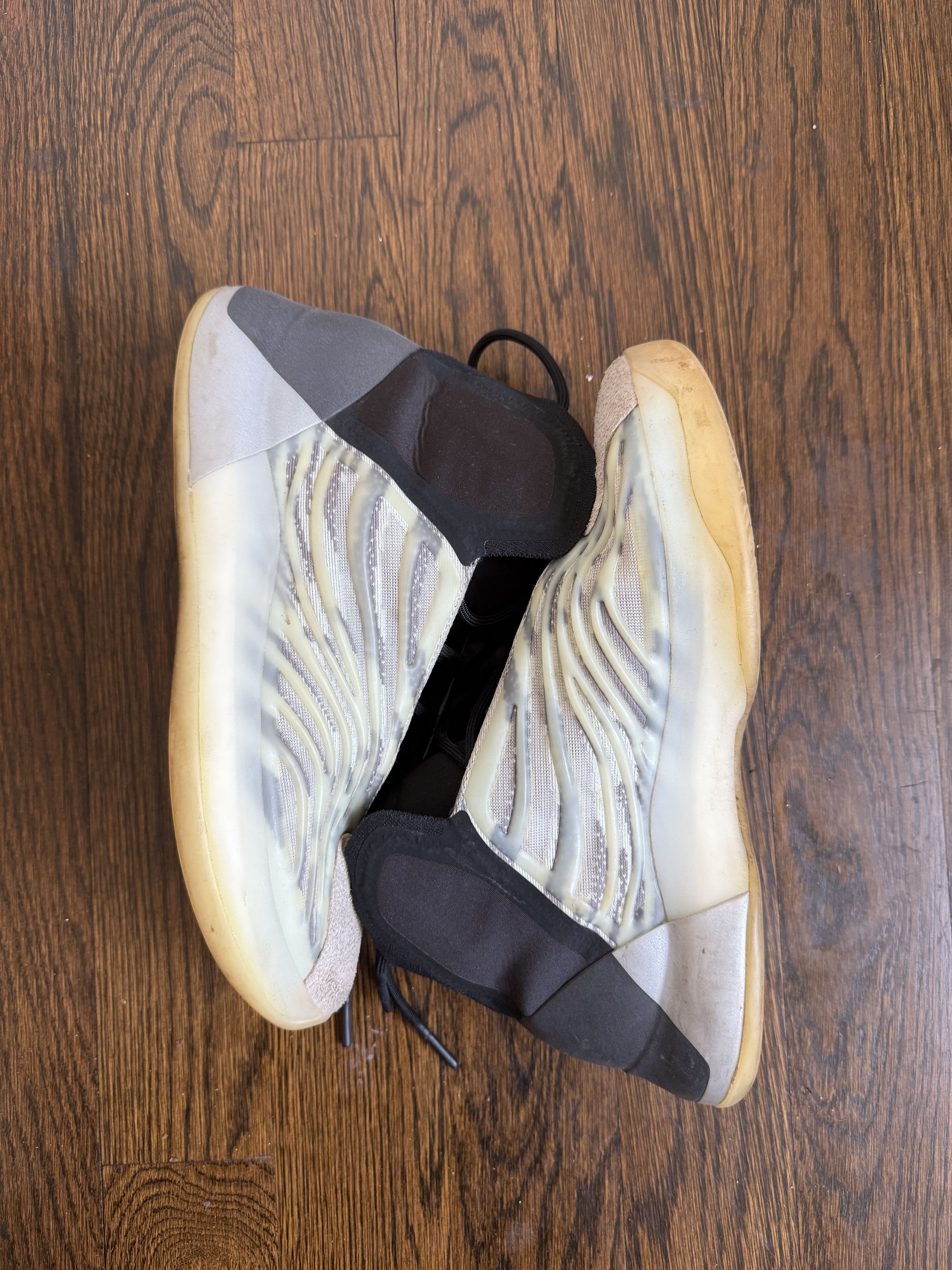 Adidas YZY QNTM BSKTBL (Performance Basketball Model) Size US 10 / EU 43 - 1 Thumbnail