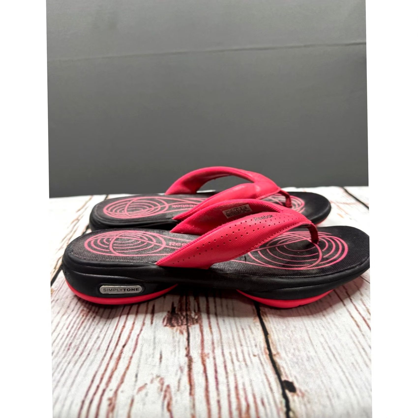 Reebok Reebok SimplyTone Flip Flops Womens Pink Black Toning Sandals V56566 Size 9 Size US 9 / IT 39 - 7 Thumbnail