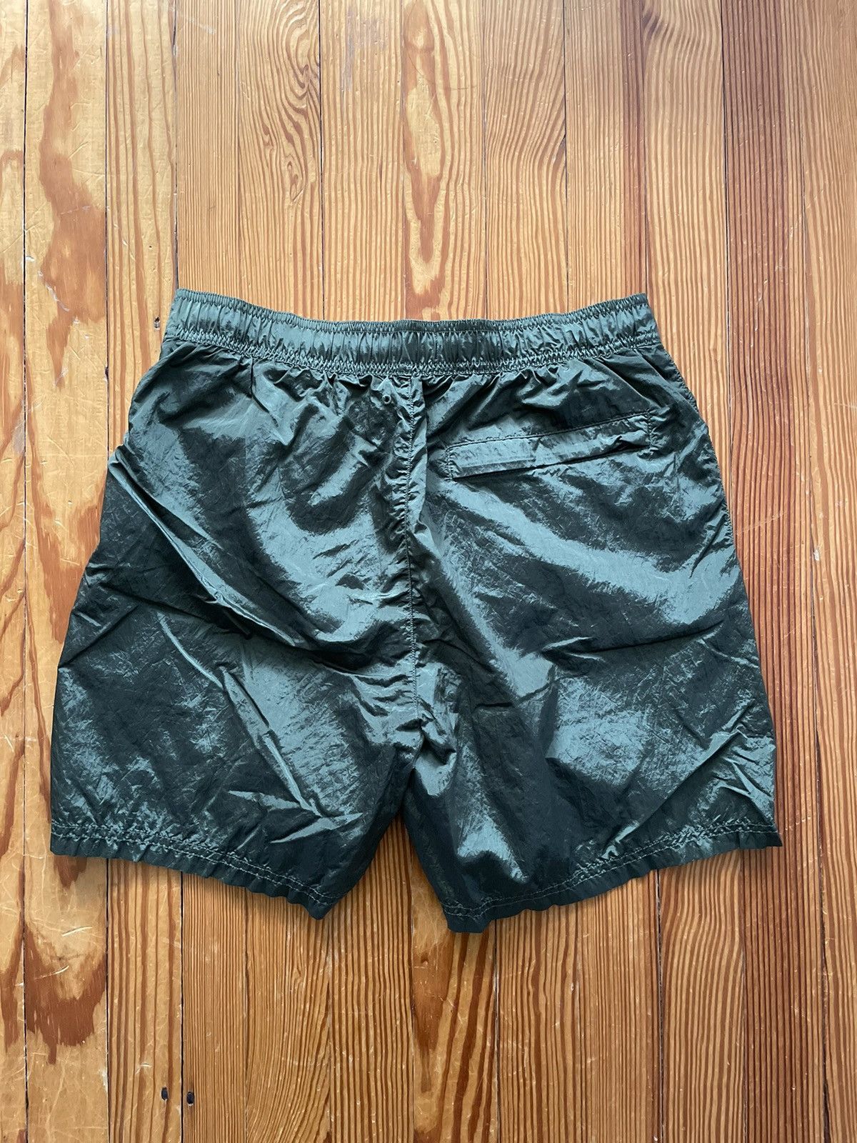 Stone Island Stone Island Nylon Metal Shorts Olive Green Size US 32 / EU 48 - 2 Thumbnail