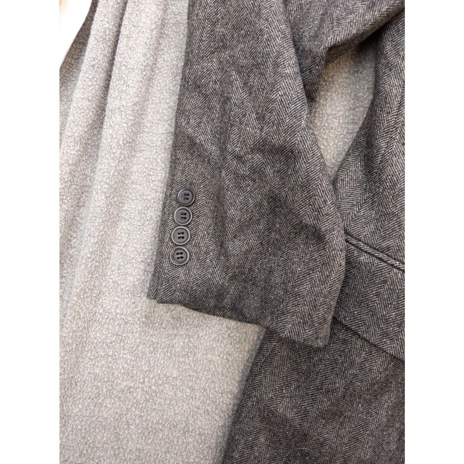 Vintage Chereskin Blazer Mens 44R Gray Herringbone Wool Silk Cashmere Sport Coat Jacket Size 44R - 3 Thumbnail