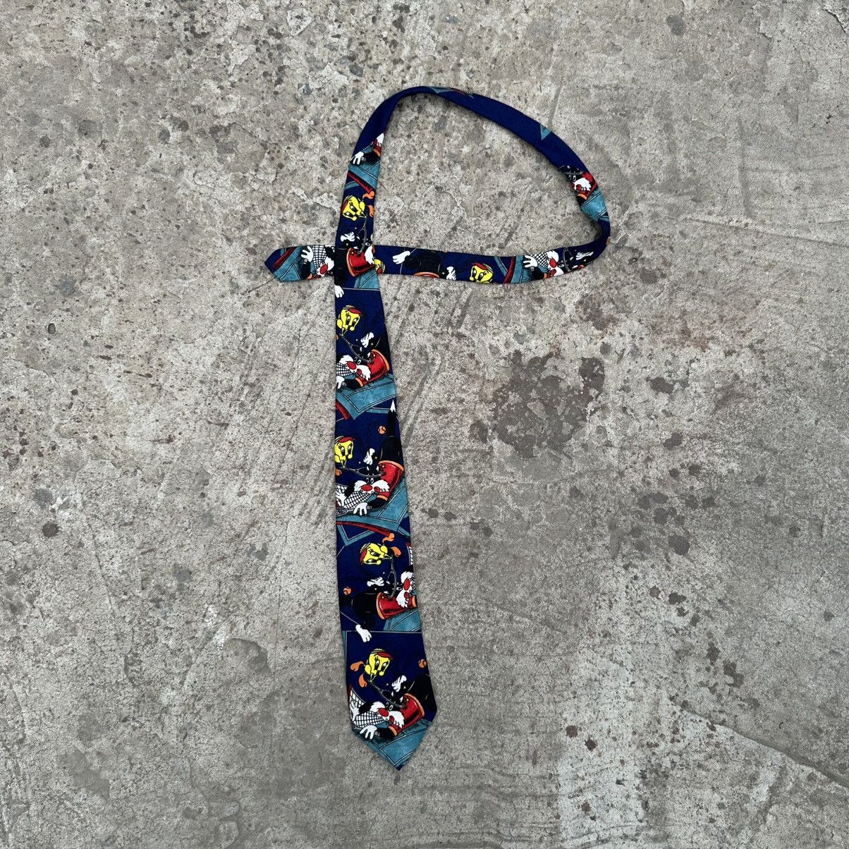 Japanese Brand Vintage Warner Bros Tie Silk Looney Tunes 1993 Y2K Old Money Size ONE SIZE - 1 Thumbnail