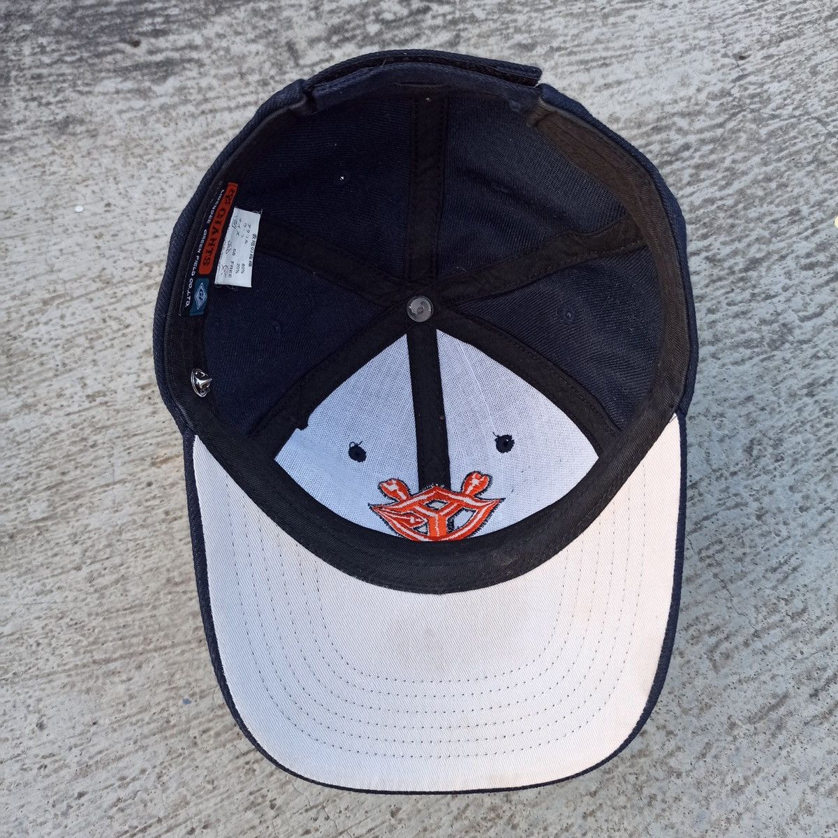 Vintage DS Vintage Yomiuri Giants Japanese Baseball Strap Back Hat Size ONE SIZE - 10 Thumbnail