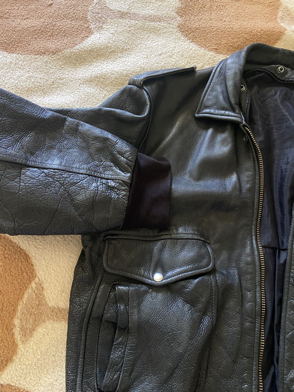 Genuine Leather Vintage leather bomber Size US L / EU 52-54 / 3 - 5 Thumbnail