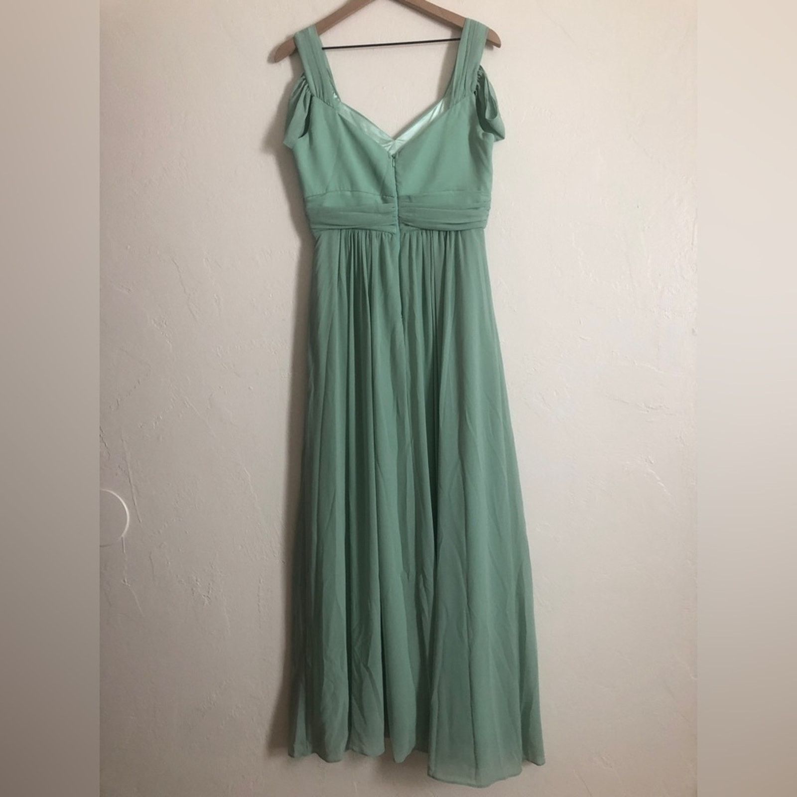 Other NWT Pinkblush Light Olive Chiffon Maternity Formal Dress Size S / US 4 / IT 40 - 6 Thumbnail