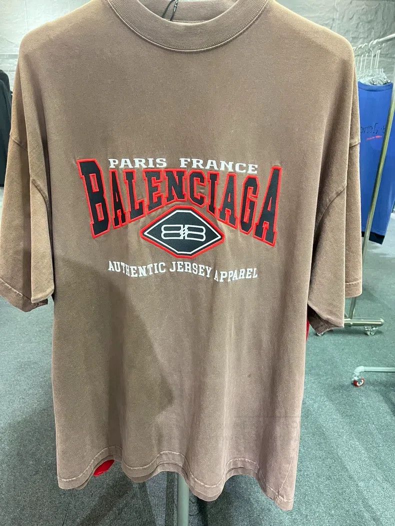 Balenciaga Balenciaga Short Sleeve Size US M / EU 48-50 / 2 - 1 Thumbnail