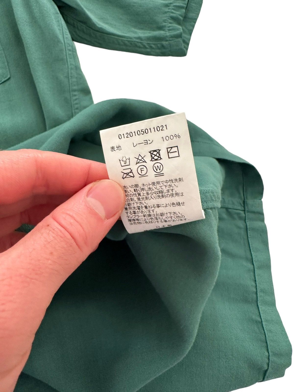 Sz2 Dragon Paint Free Edge Rayon Shirt
