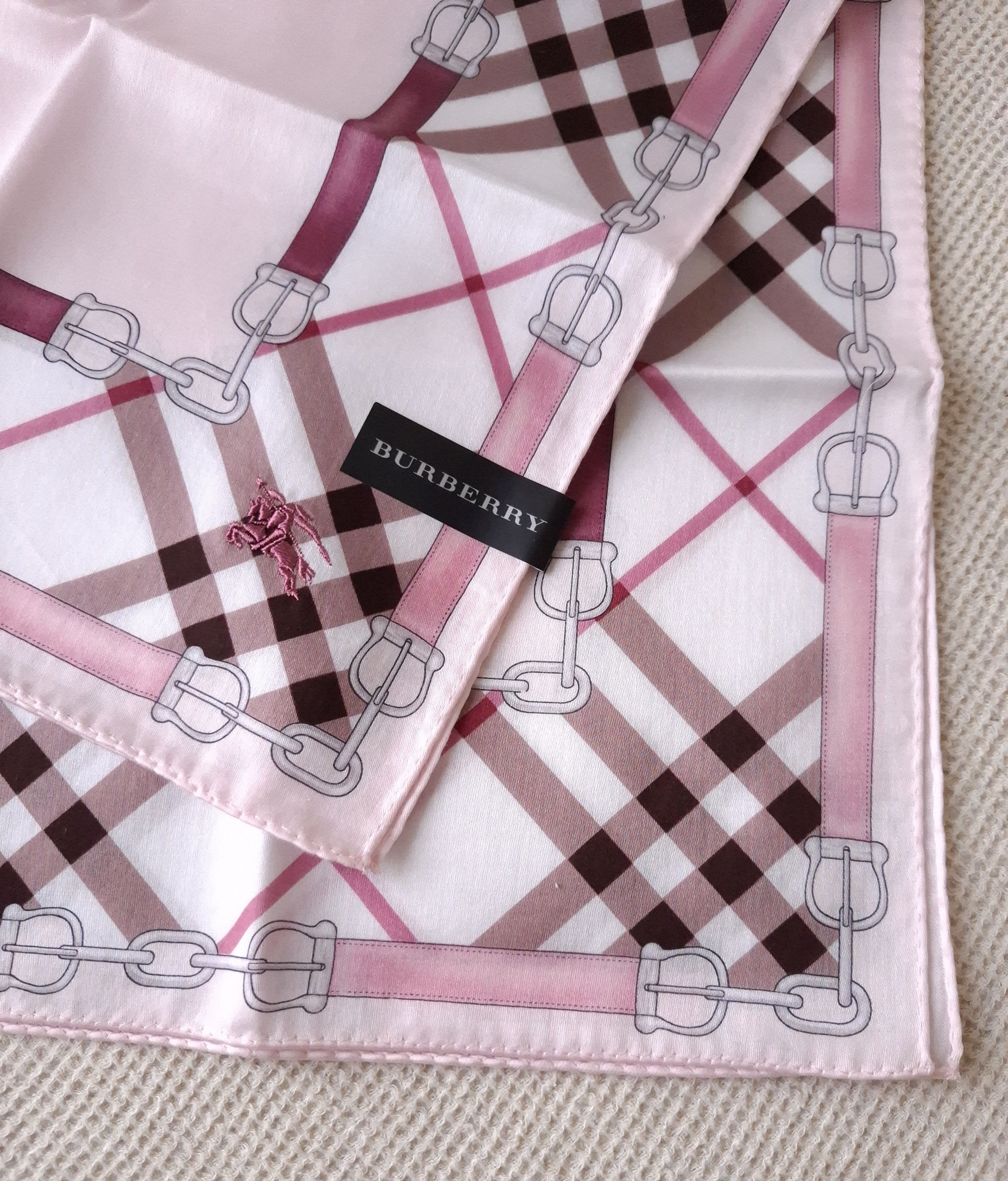 Burberry × Vintage NEW Vintage Burberry Bandana/Handkerchief/scarf Japan Size ONE SIZE - 3 Thumbnail