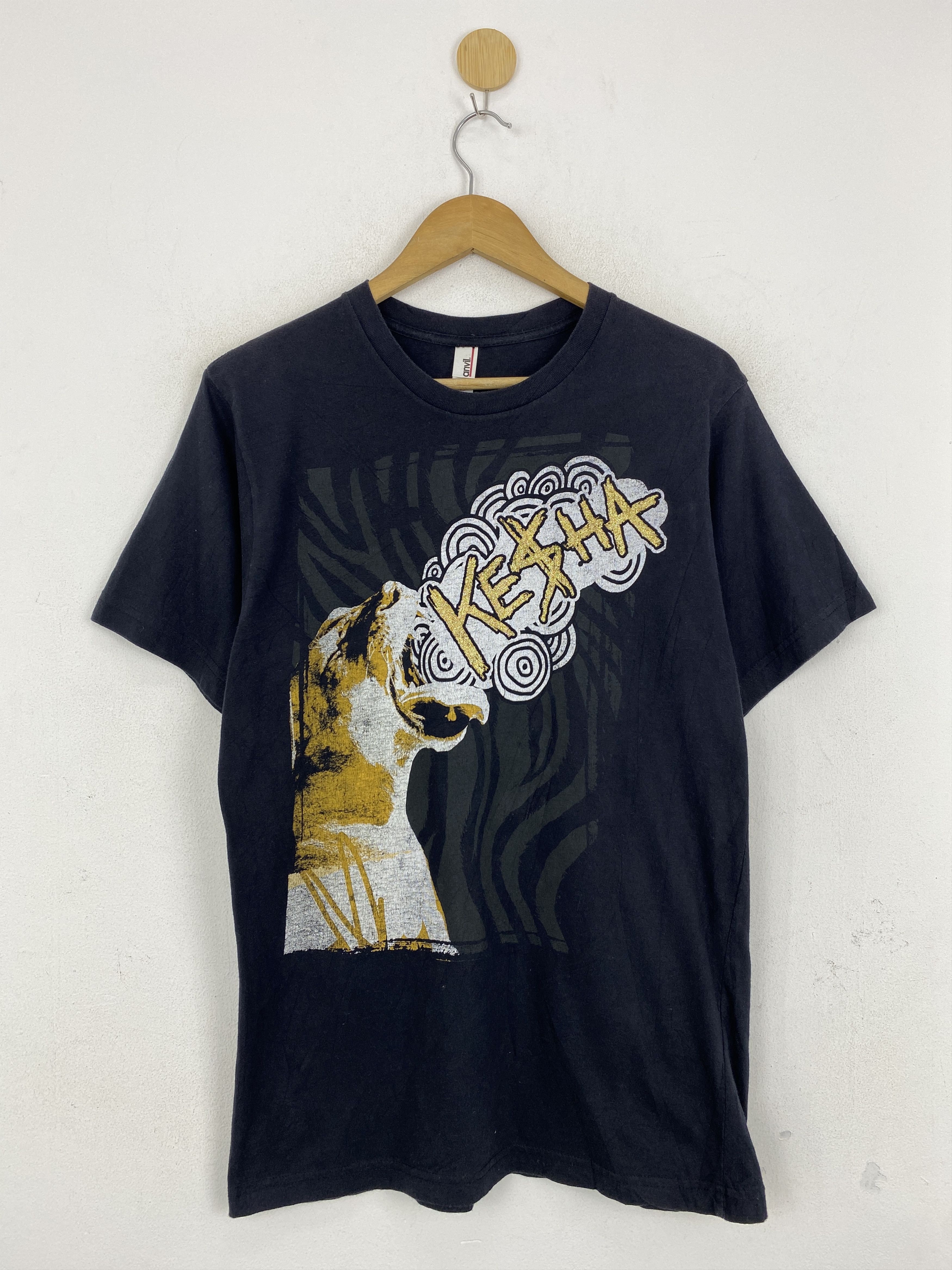 Band Tees Vintage Kesha Rock Tee Shirt TA0560 Size US M / EU 48-50 / 2 - 1 Thumbnail
