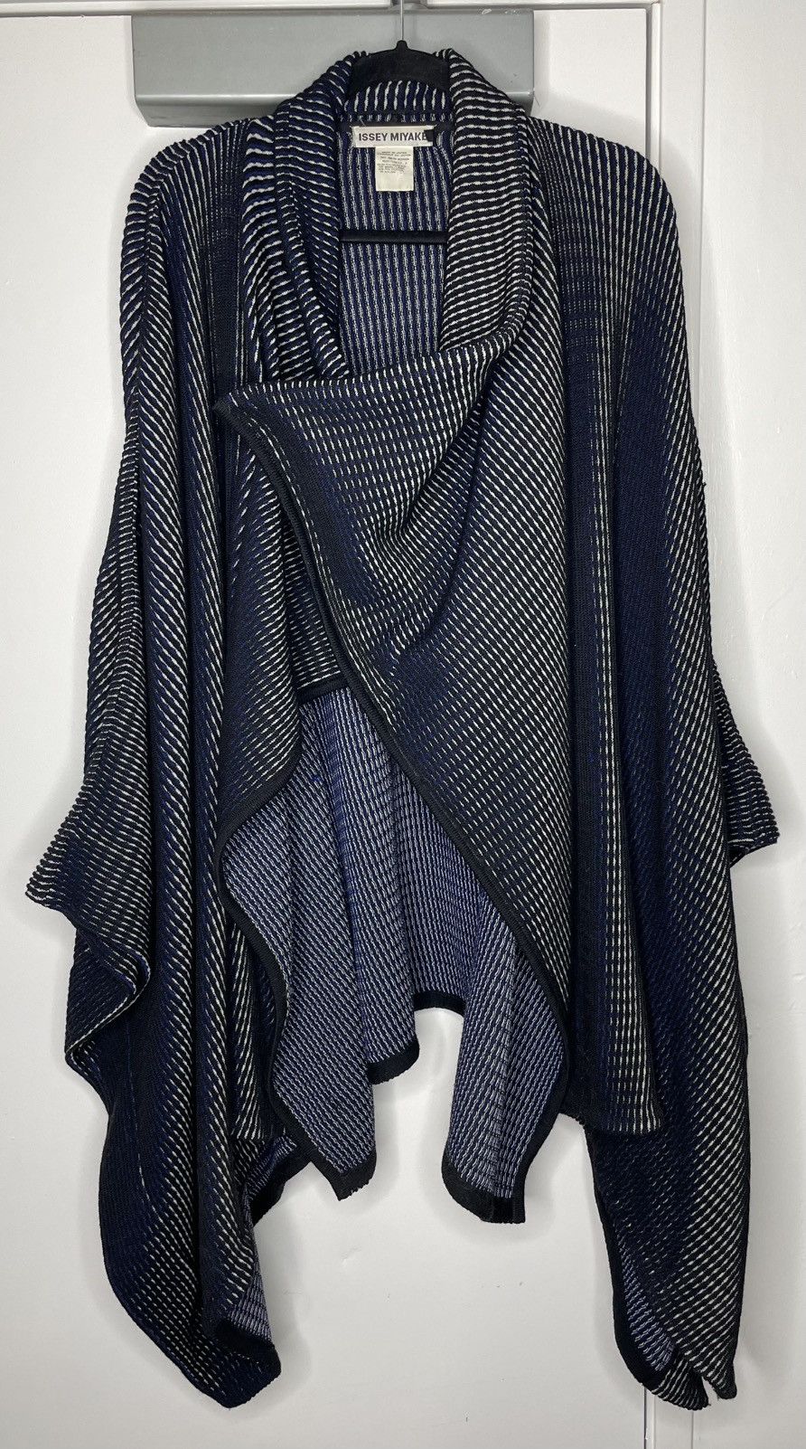 Issey Miyake Vintage Issey Miyake Cardigan Size M / US 6-8 / IT 42-44 - 5 Thumbnail