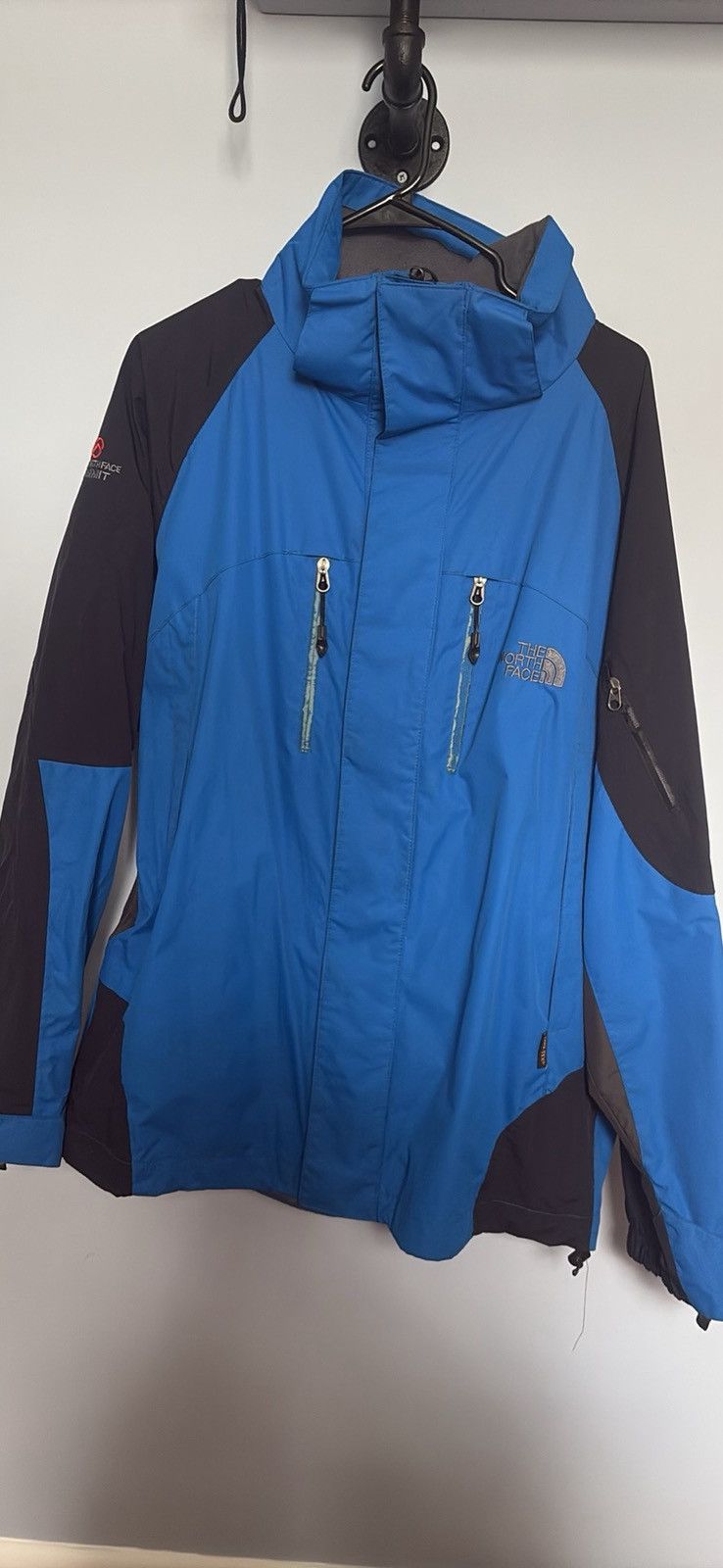 The North Face North face rain jacket Size US M / EU 48-50 / 2 - 4 Thumbnail