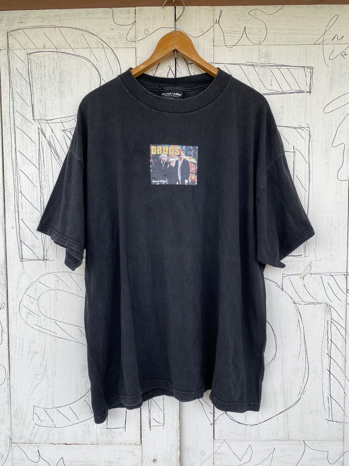 Hook-Ups × Vintage Wonka Serial Killers XXL MOVIE Shirt Size US XXL / EU 58 / 5 - 2 Thumbnail