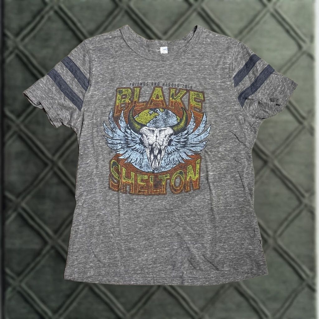 Vintage Blake Shelton Concert Tee Women’s XL Gray 2019 Friends Heroes Tour shirt Crew Neck Short Sleeve Size XL / US 12-14 / IT 48-50 - 1 Thumbnail