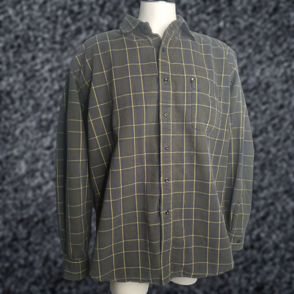 Ralph Lauren VINTAGE Ralph Lauren Polo Shirt XL Green Plaid Flannel Long Sleeve Button-Up Adults Mens Size US XL / EU 56 / 4 - 1 Thumbnail