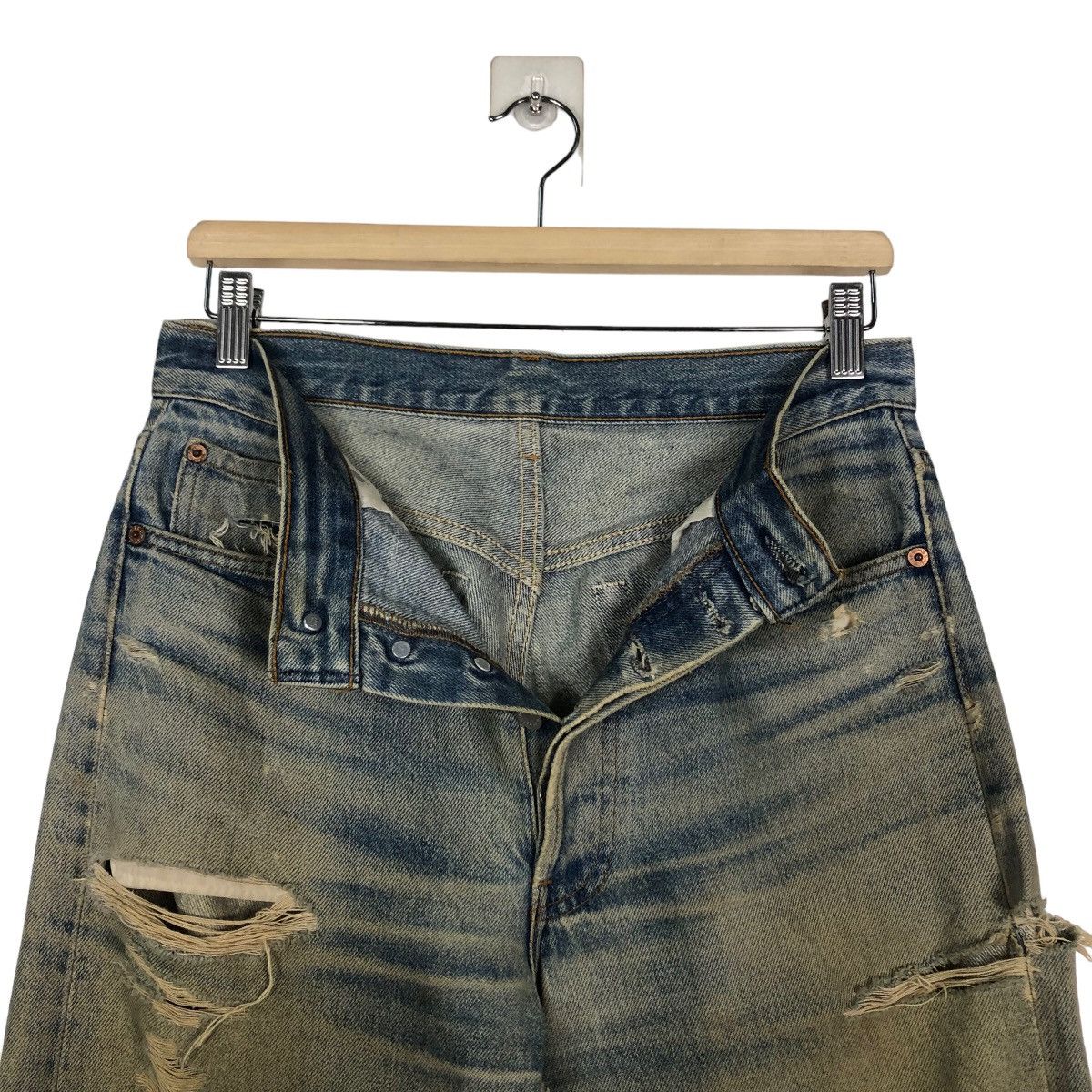 Levi's 🔥VINTAGE LEVI’S 552 BUTTON USA DISTRESSED DESIGN RUSTY Size US 30 / EU 46 - 17 Thumbnail