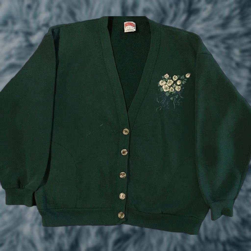 Nutmeg Vtg 90s Nutmeg Faded Flower Cardigan Sweatshirt L USA Beach Hoodie Unisex Adults Green Pullover Long Sleeve Button Knit 80s 90s Grunge Flower USA Size US L / EU 52-54 / 3 - 1 Thumbnail