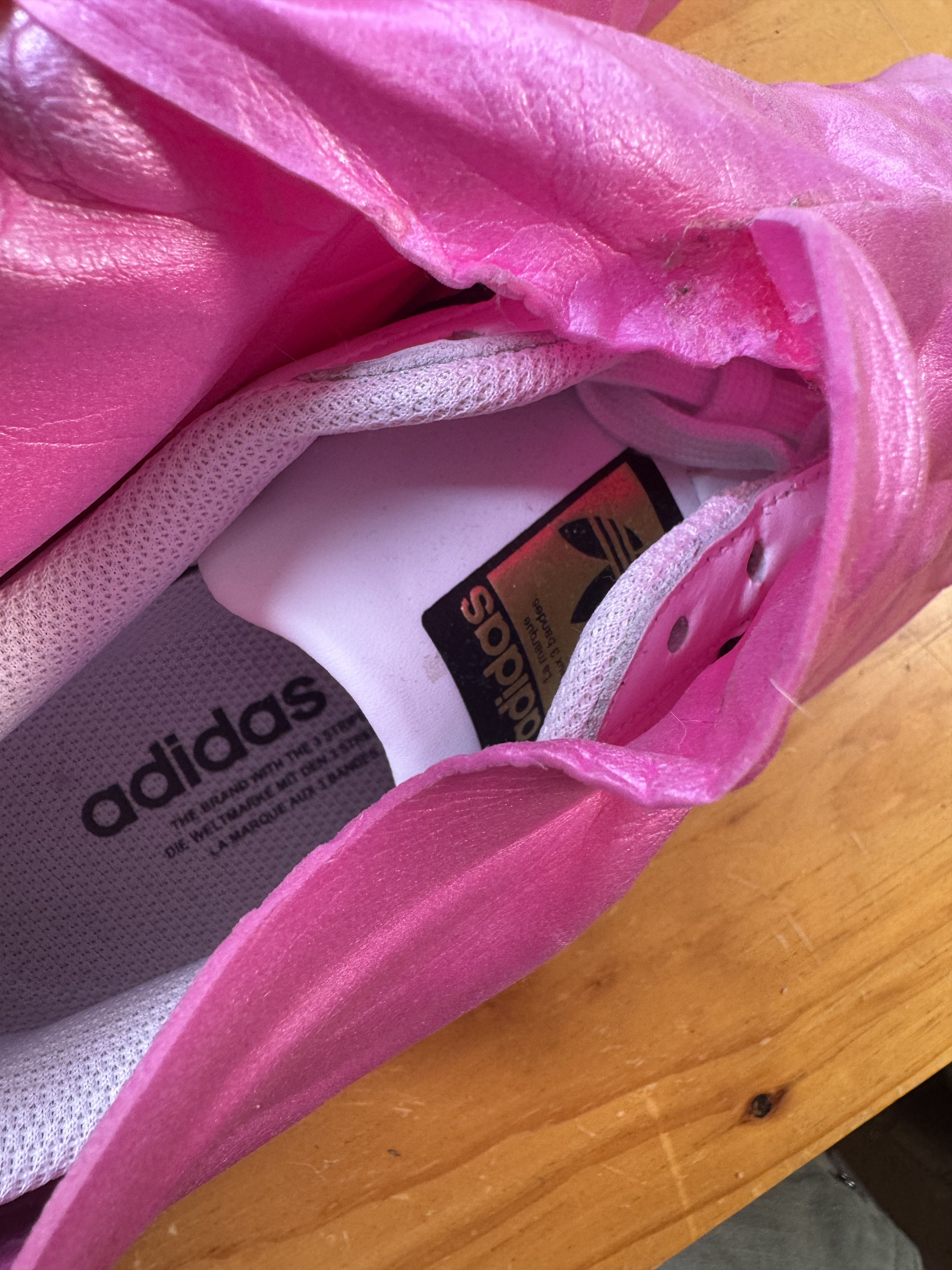 Aris Tatalovich Sample Adidas Superstar vacuum seal not wearable Size US 9 / EU 42 - 6 Thumbnail