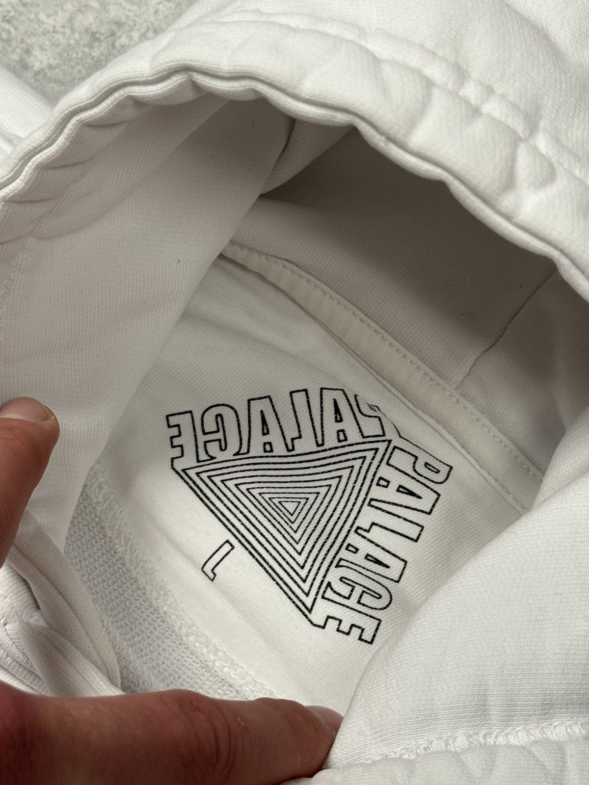 Palace Palace Jobsworth White Hoodie Big Logo Size L Size US L / EU 52-54 / 3 - 13 Thumbnail