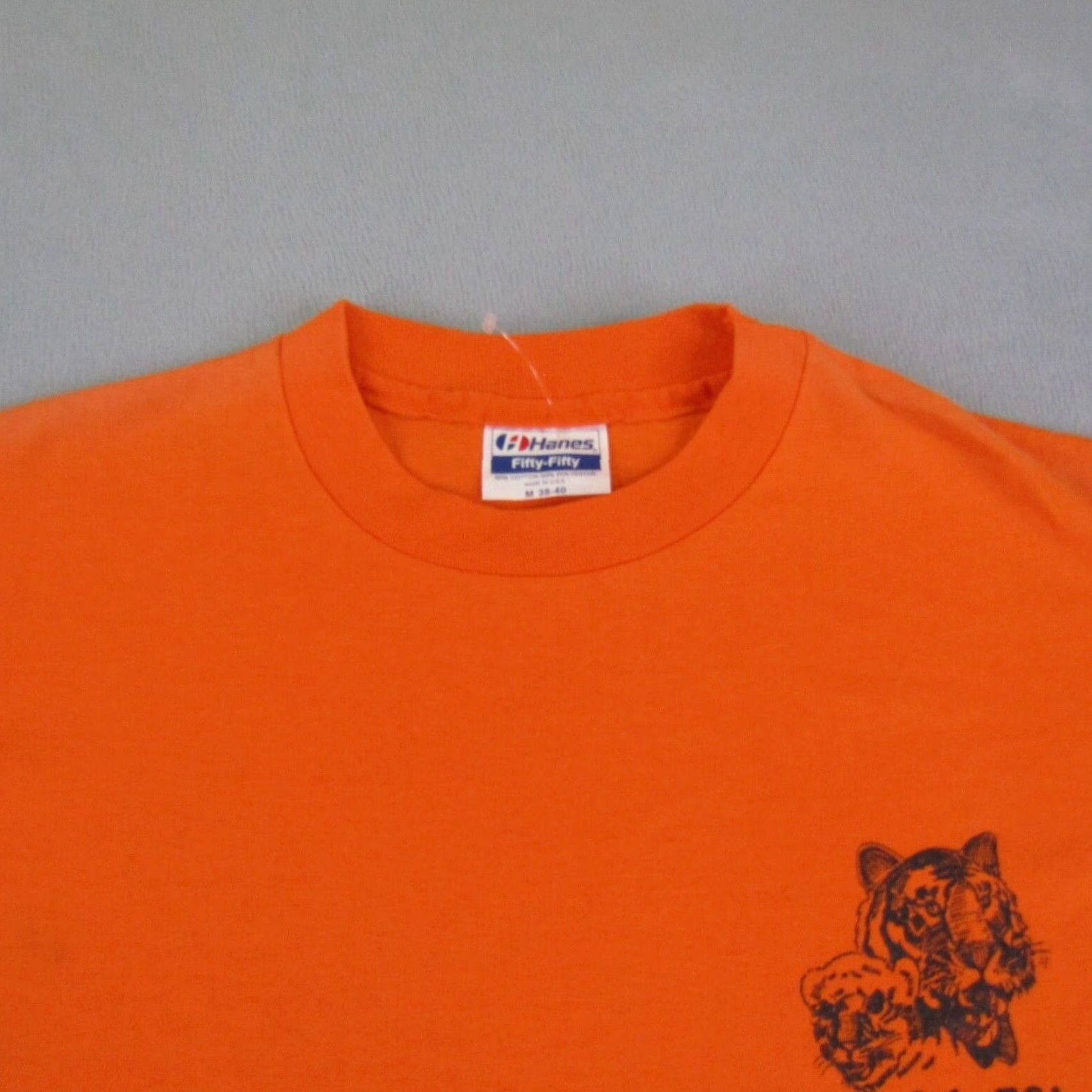 Hanes VINTAGE Boy Scouts Of America T Shirt Mens M Orange Tiger Cubs BSA 90s Tee Shirt Hanes Crew Neck Mens Medium 90s Theme Tigers Cubs Orange Cotton Tee Size US M / EU 48-50 / 2 - 2 Thumbnail