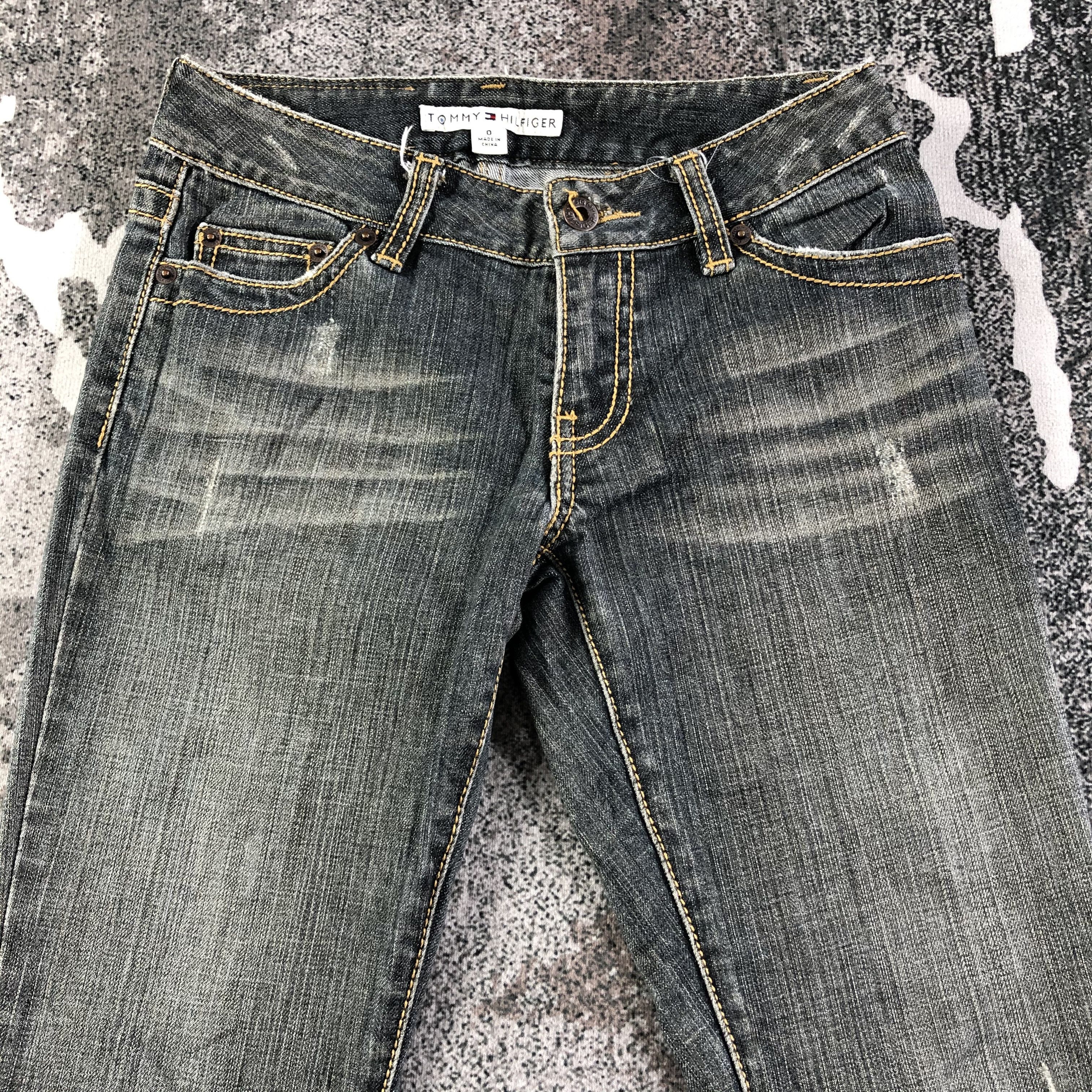 Tommy Hilfiger Tommy Hilfiger Jeans Faded Blue Flare Denim KJ1573 Size 26" / US 2 / IT 38 - 3 Thumbnail