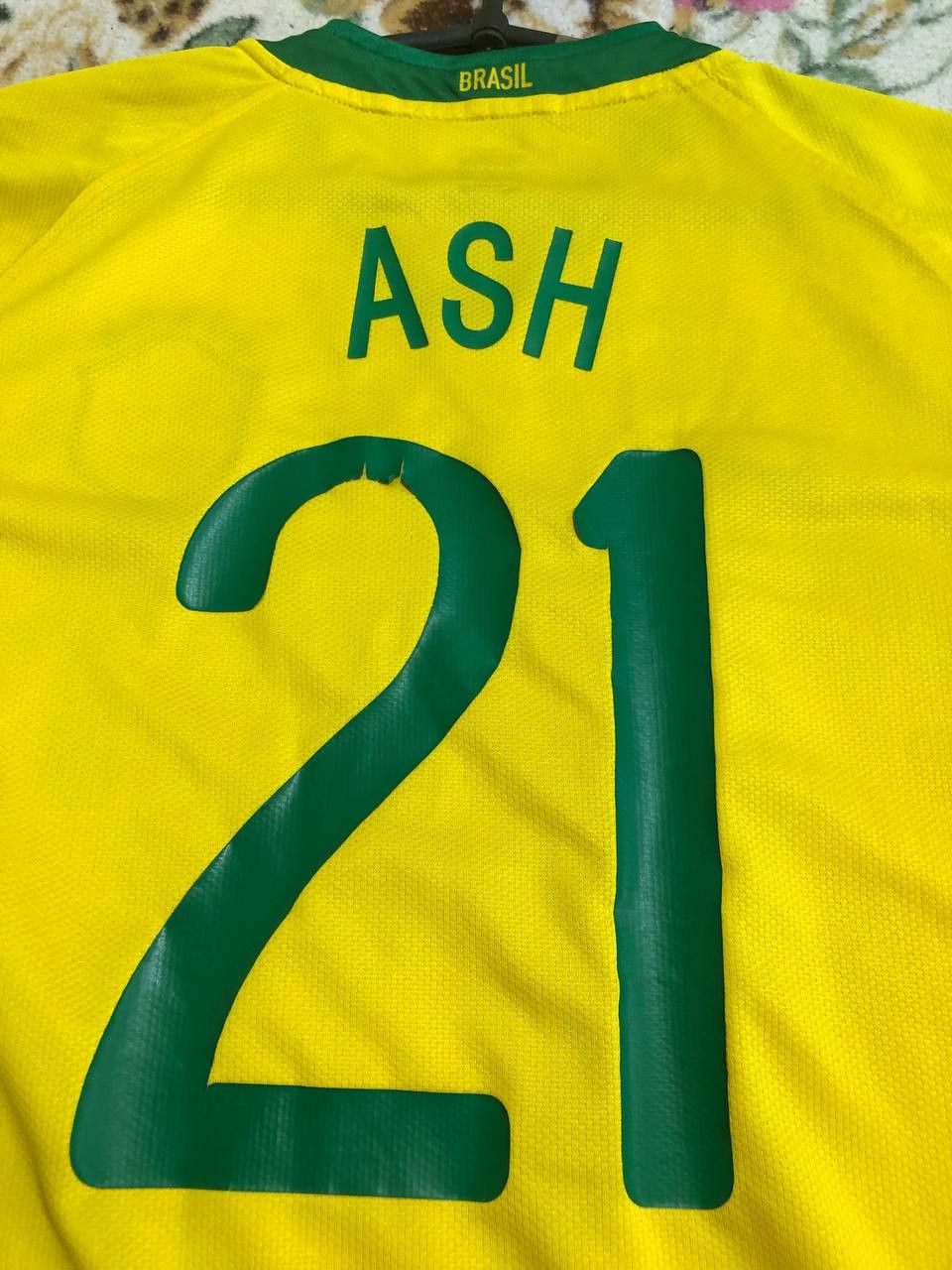 Nike Nike BRAZIL NIKE 2008 FOOTBALL SOCCER HOME JERSEY #21 Size US M / EU 48-50 / 2 - 5 Thumbnail