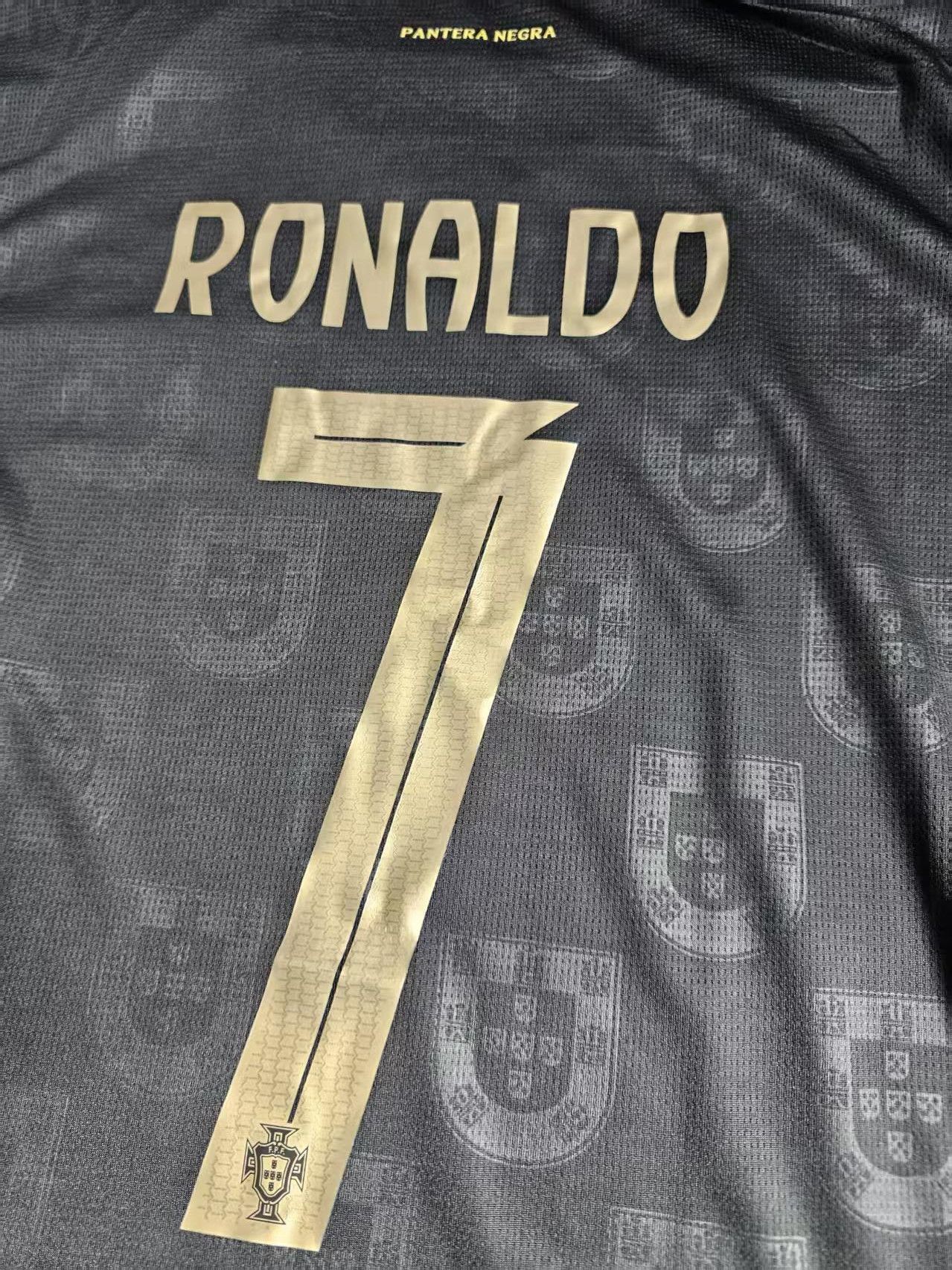 Other Portugal #7 C Ronaldo Jersey Black 2026 Size US L / EU 52-54 / 3 - 4 Thumbnail