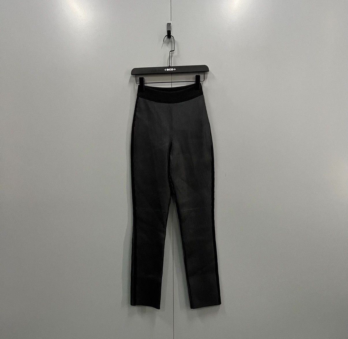 Hermes Hermès Black High-Waisted Leather Pants J41 Size 24" / US 00 / IT 34 - 1 Thumbnail