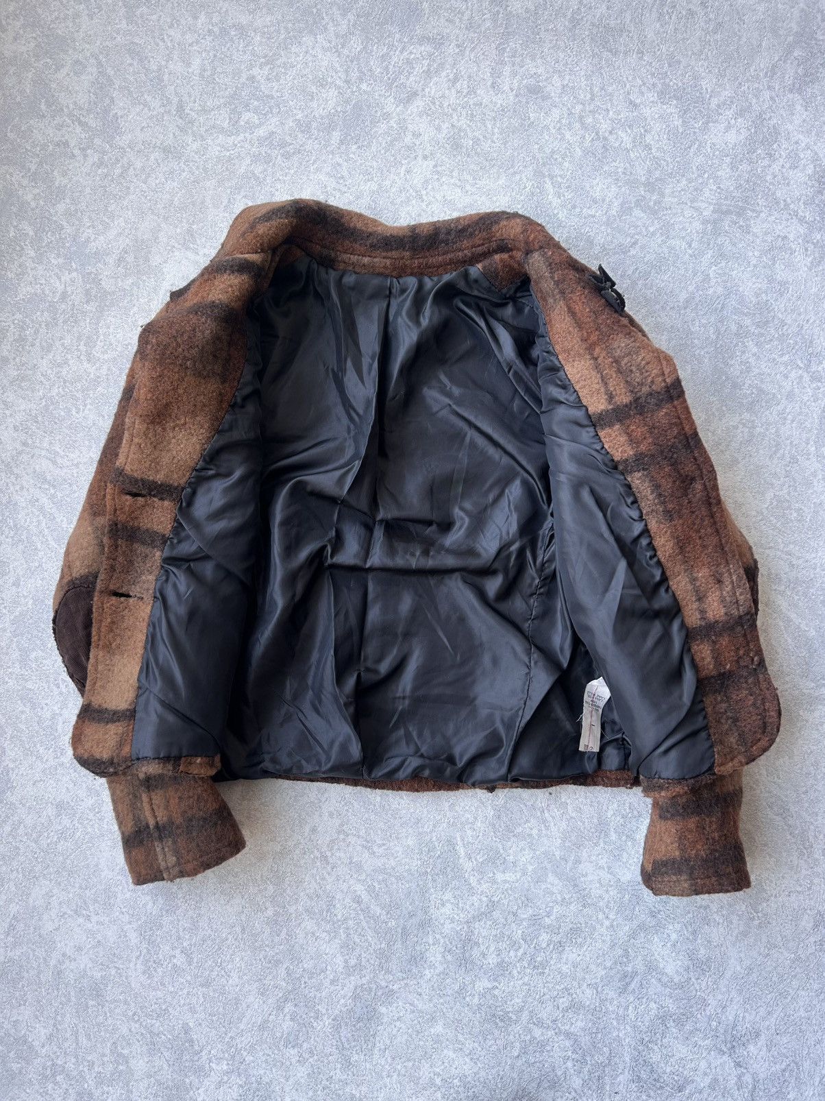Japanese Brand Vintage Comme des Garcons Style Wool Plaid Cropped Jacket Size XS / US 0-2 / IT 36-38 - 8 Thumbnail