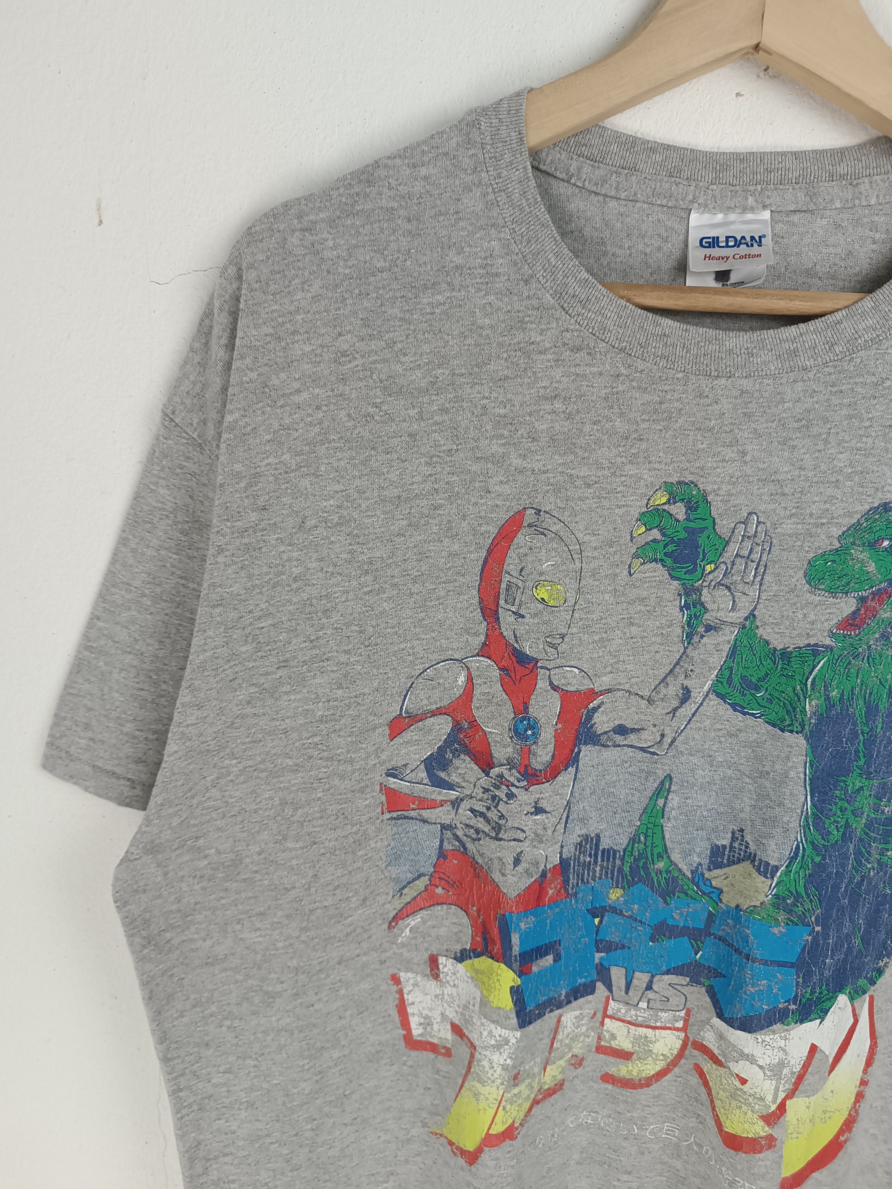 Anime VINTAGE Y2K ULTRAMAN VS SHIN GODZILLA VERY RARE🔥 TEE Size US L / EU 52-54 / 3 - 5 Thumbnail