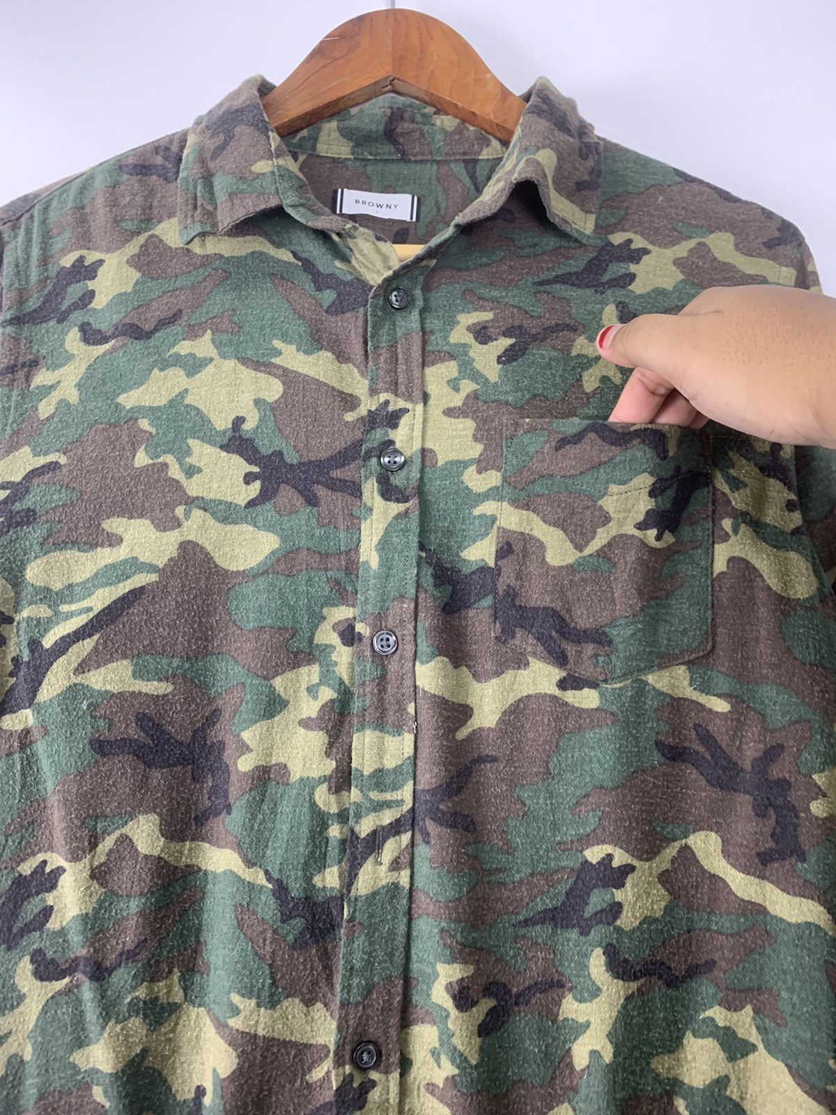Japanese Brand Browny Camo button up Size US L / EU 52-54 / 3 - 7 Thumbnail