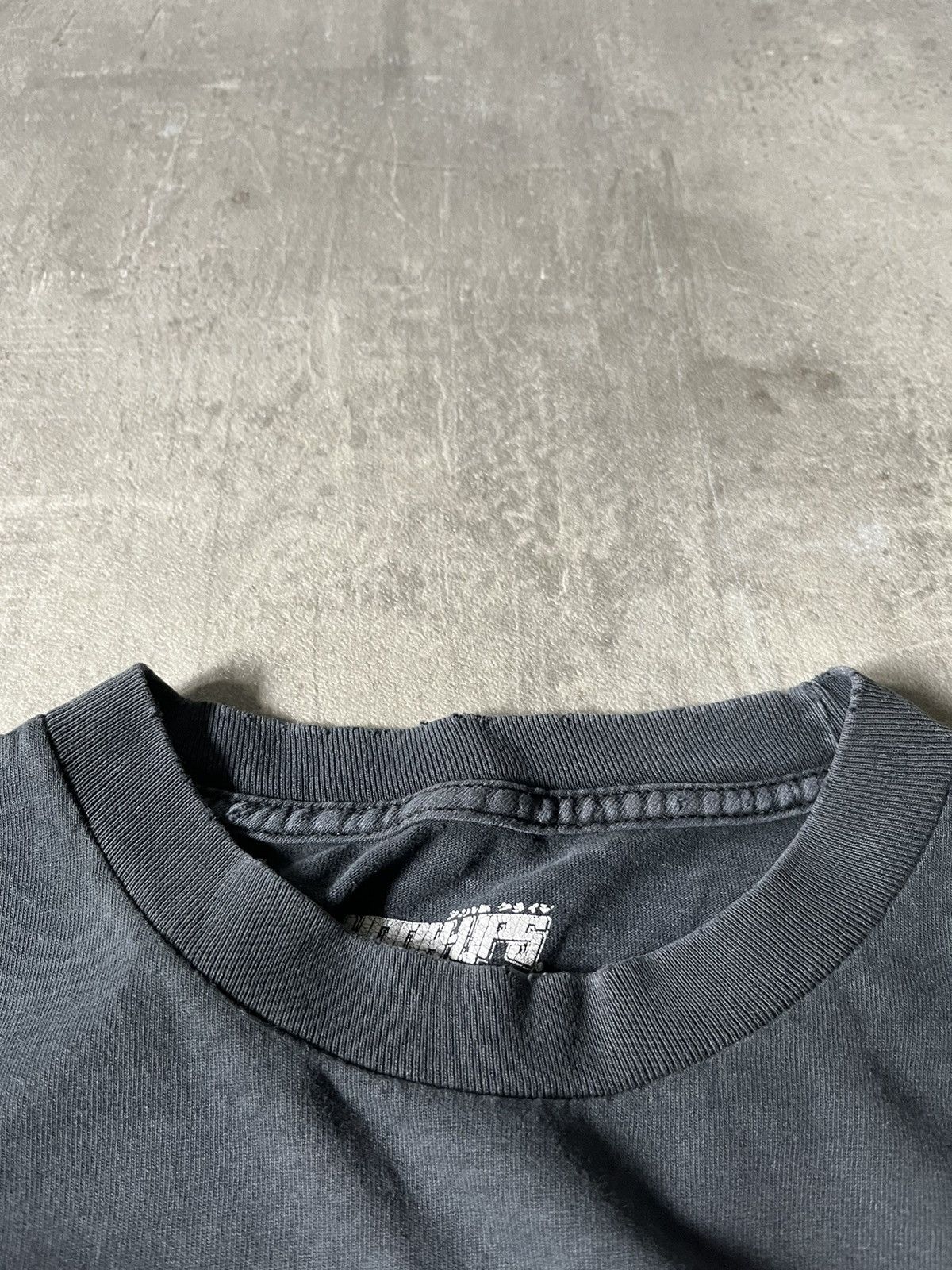 Alien Workshop × Hook-Ups Vintage Hook-ups washed black T-shirt rare Size US M / EU 48-50 / 2 - 9 Thumbnail