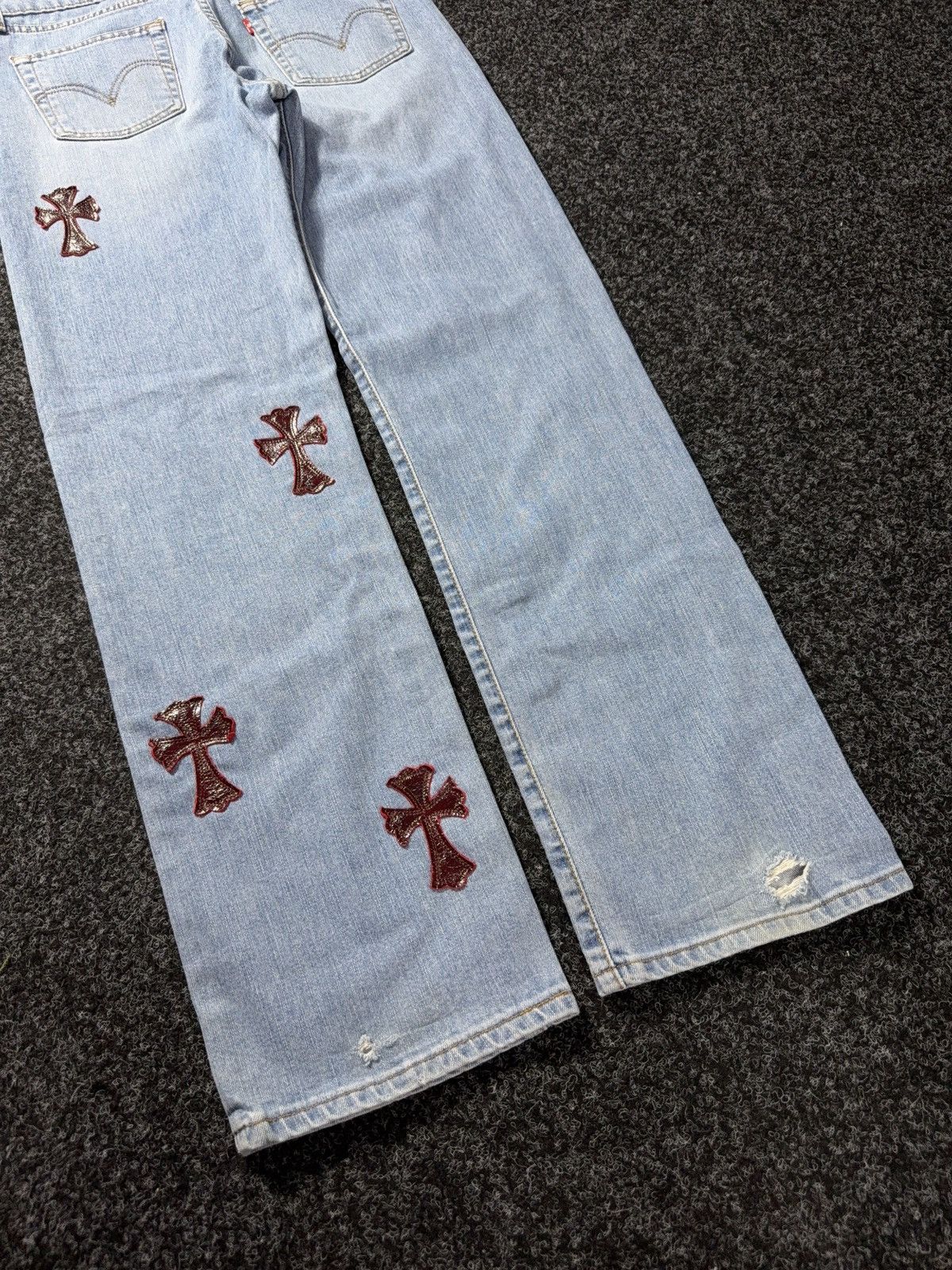 Levi's Vintage Clothing Vintage 90s Custom Chrome Hearts Style Rock Cross Punk Jeans Size US 33 - 13 Thumbnail