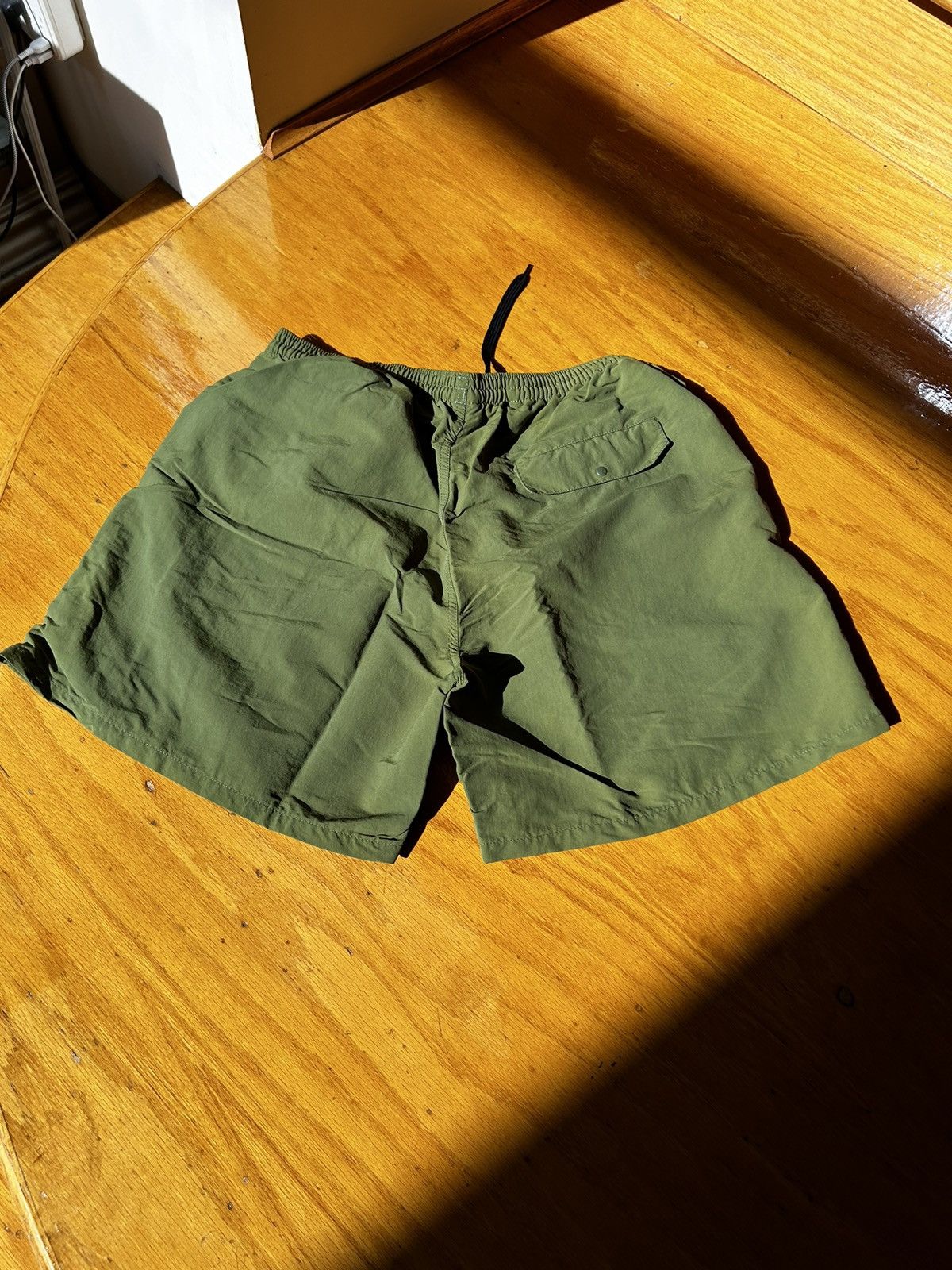 Travis Scott travis scott running wild shorts Size US 32 / EU 48 - 7 Thumbnail