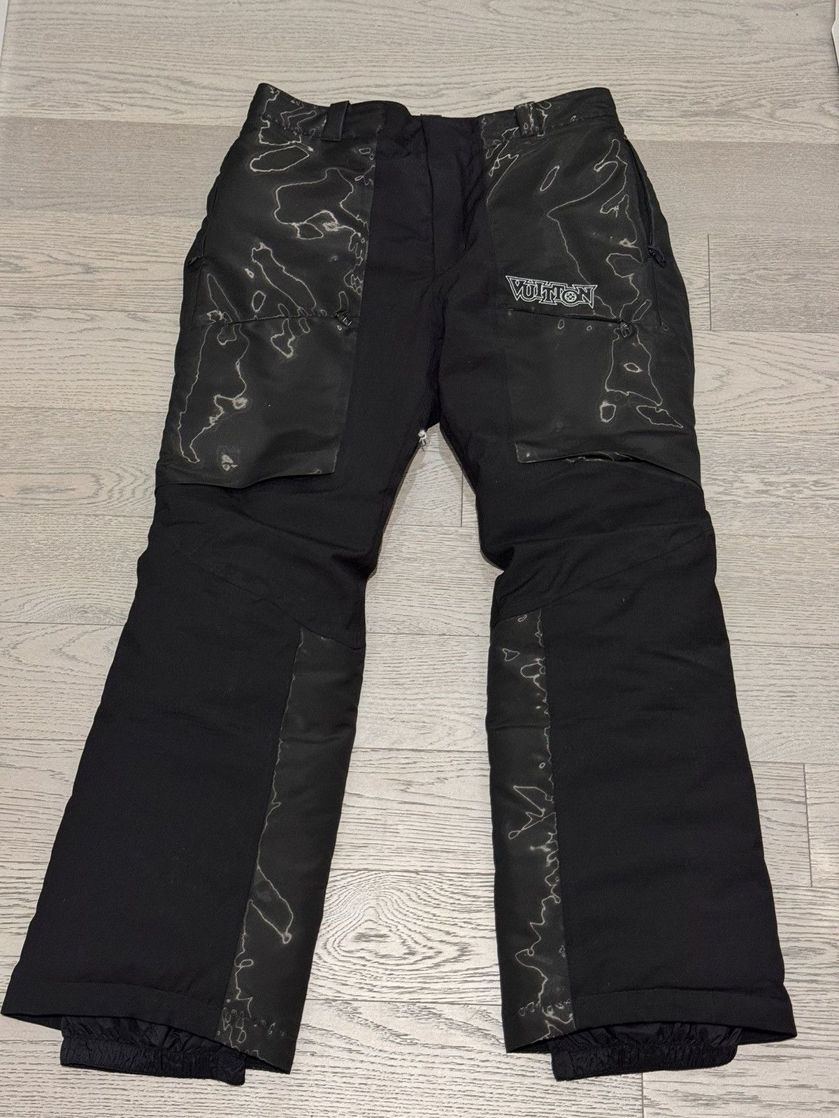 image of New Louis Vuitton Down Ski Pants in Black, Men's (Size 36)
