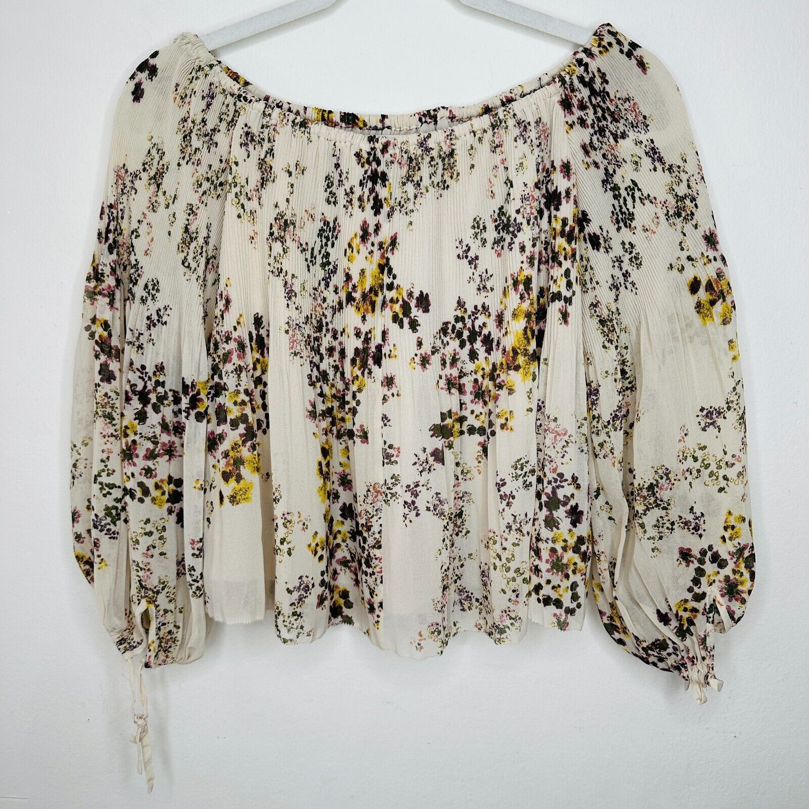 Aritzia Aritzia Wilfred Talence Cream Multi Floral Off Shoulder Top Size XS / US 0-2 / IT 36-38 - 1 Thumbnail