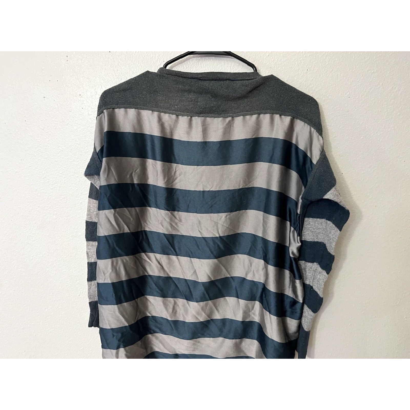 Ann Taylor VINTAGE Ann Taylor Striped Long Sleeve Tee Women Size S Gray & Green Basic Shirt Size S / US 4 / IT 40 - 2 Thumbnail