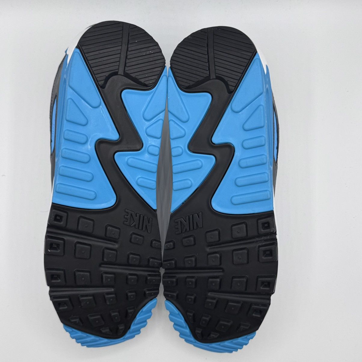 Nike Nike Air Max 90 Men's Size 11.5 Blue White Grey Size US 11.5 / EU 44-45 - 7 Thumbnail