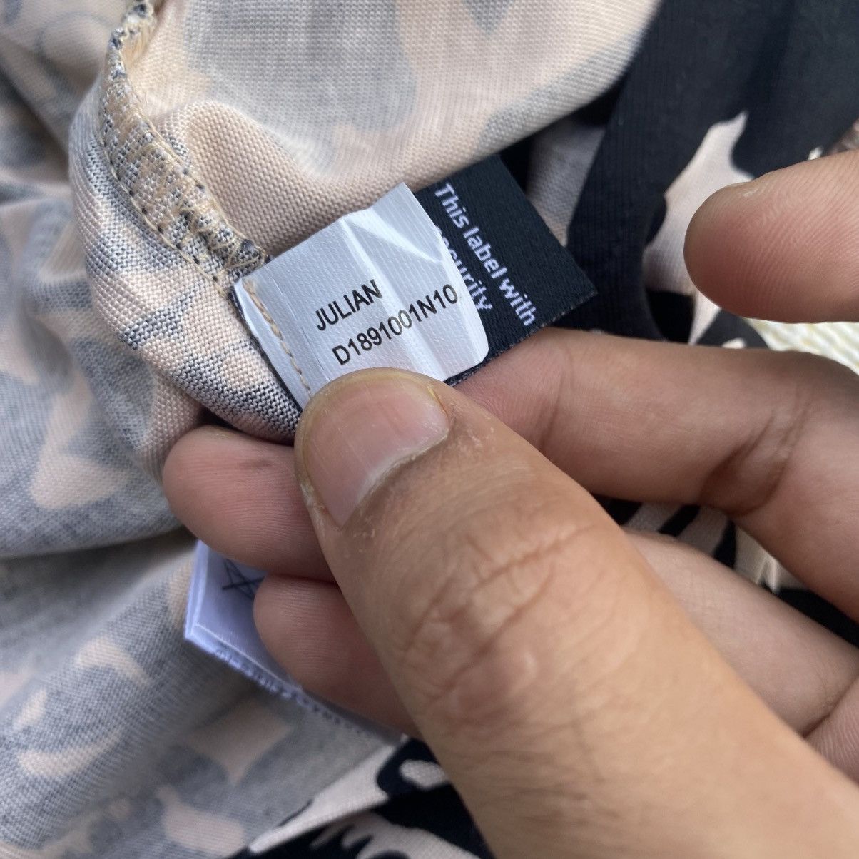 Diane von Furstenberg ‼️LAST DROP‼️Diane von Furstenberg Silk WrapDress Floral Print Size XS / US 0-2 / IT 36-38 - 16 Thumbnail