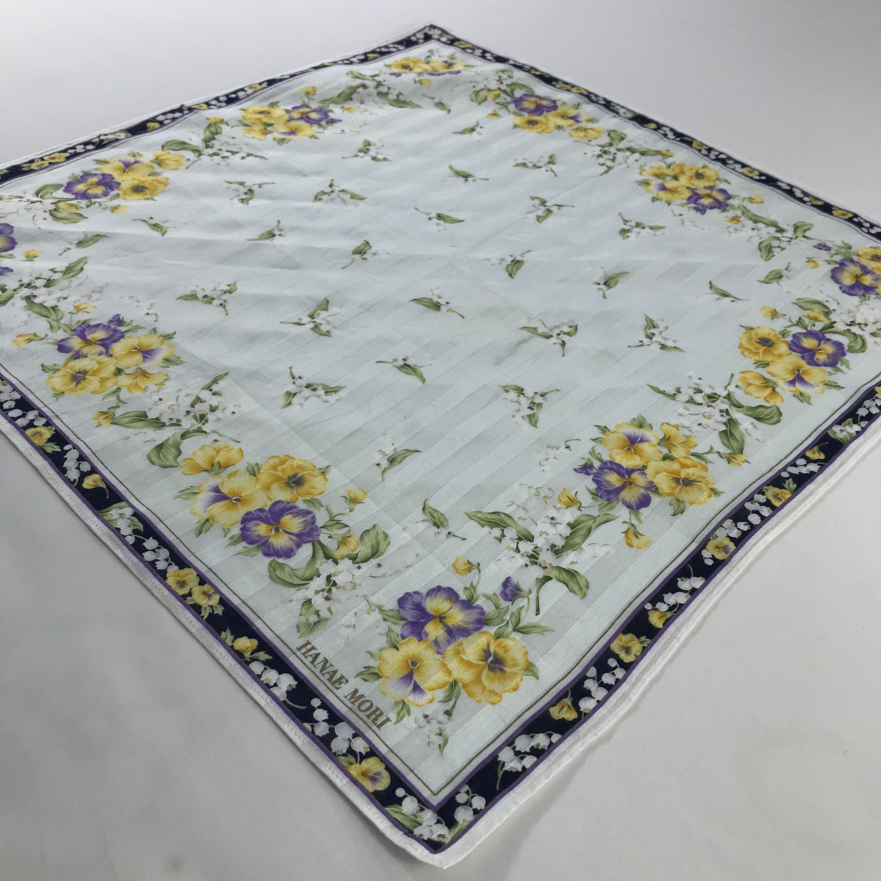 Hanae Mori × Vintage Hanae Mori Bandana / Handkerchief / Neckerchief - S654 Size ONE SIZE - 2 Thumbnail