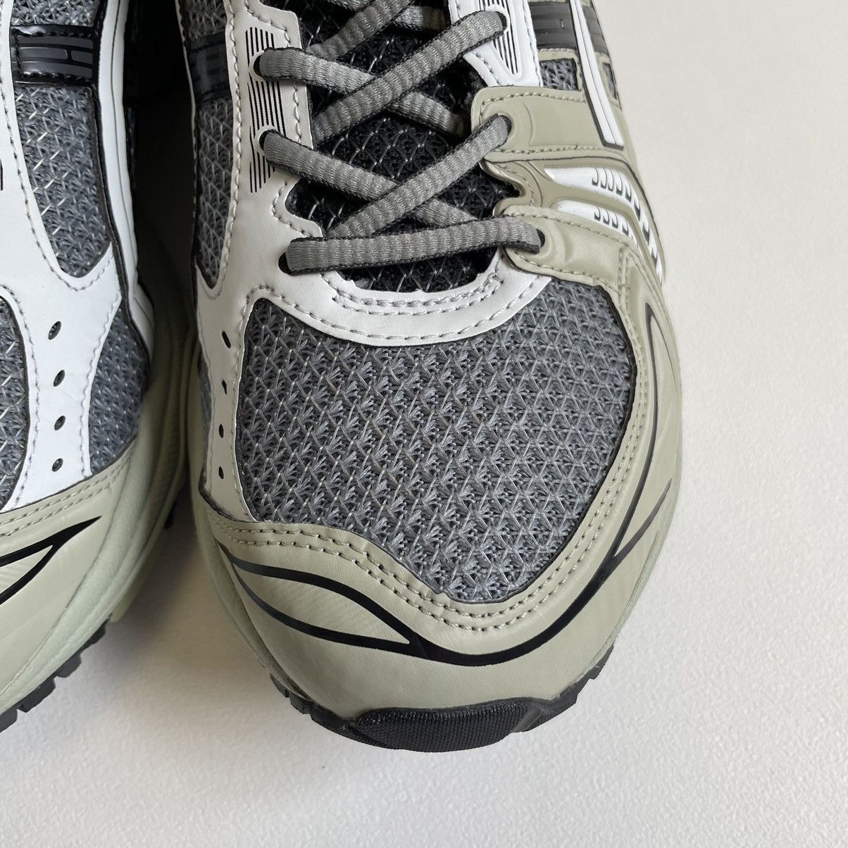 Asics × Kiko Kostadinov UB1-S Gel-Kayano 14 Piedmont Grey Sneakers Size US 10 / EU 43 - 8 Thumbnail