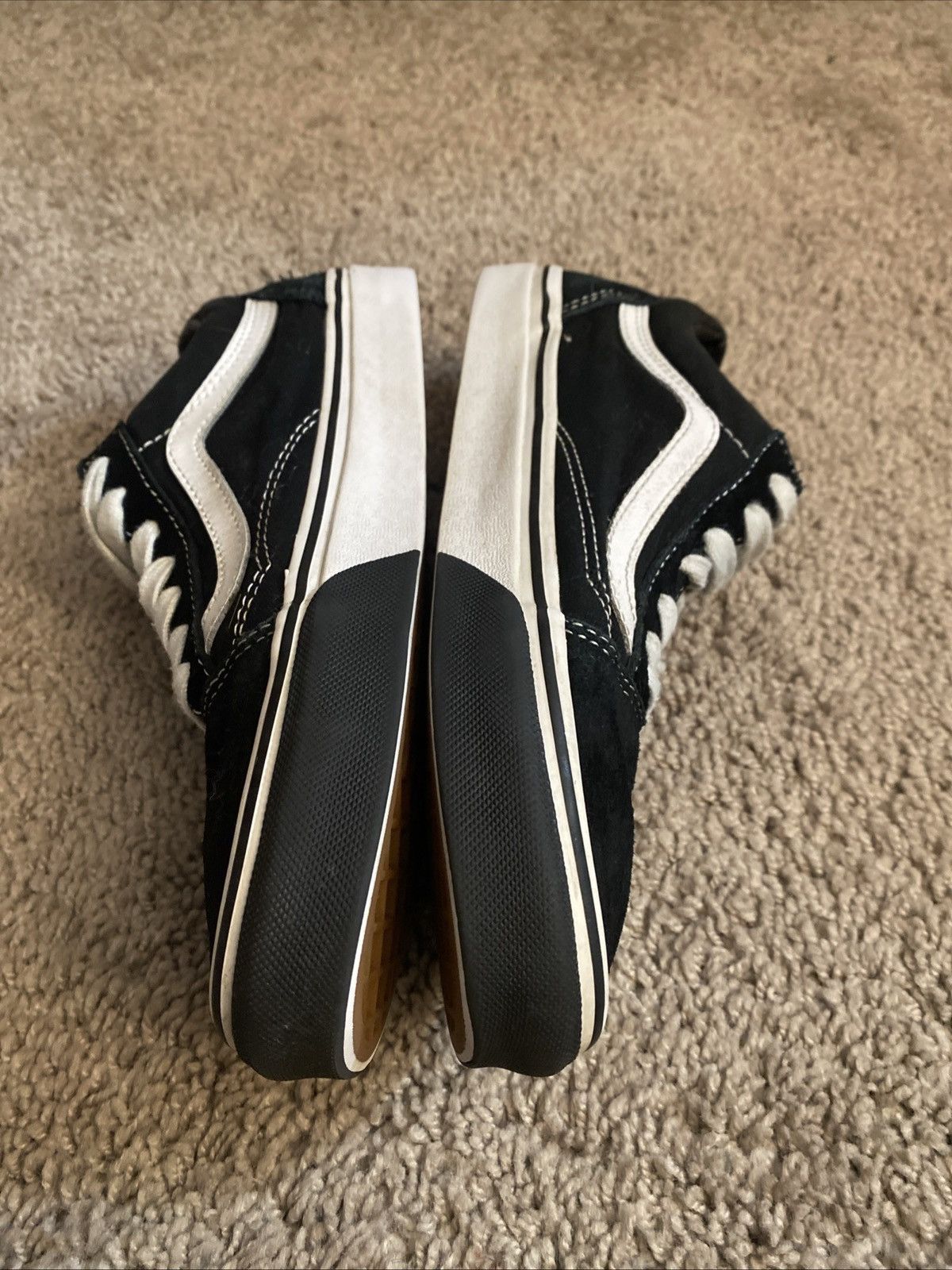 Vans Unisex Vans Oldskool flame accent low sneakers size 5.5M/7W Size US 5.5 / EU 38 - 15 Thumbnail