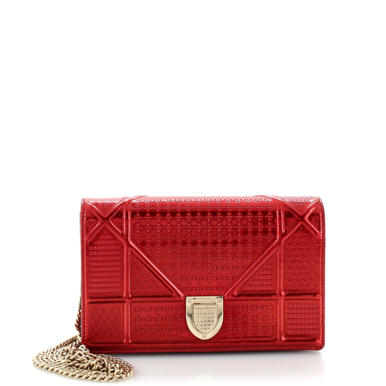 Diorama Wallet on Chain Cannage Embossed Calfskin None