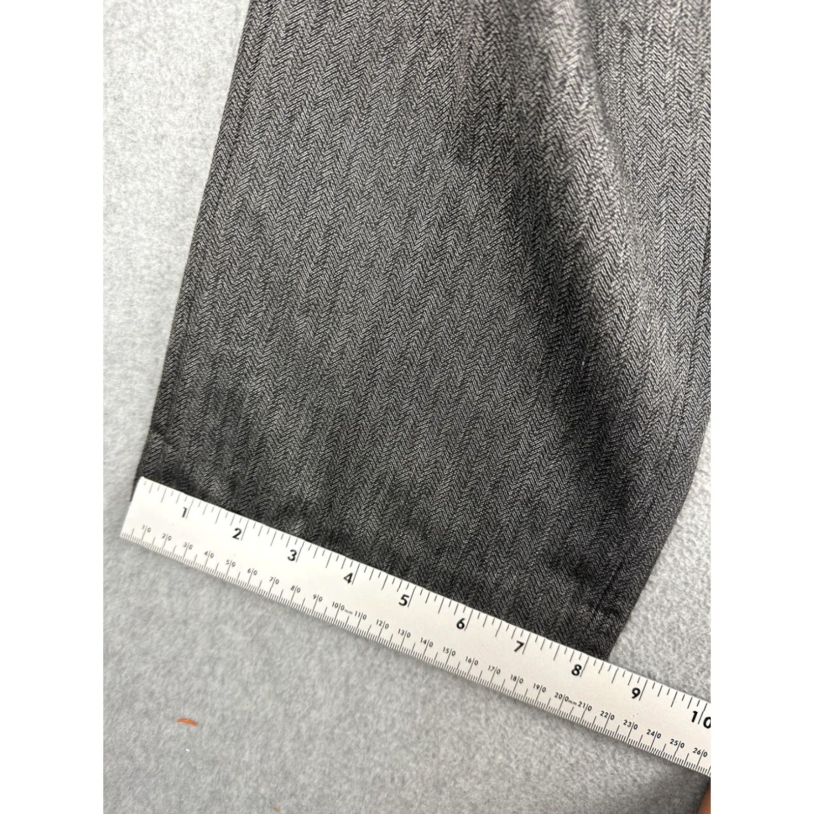 Calvin Klein CALVIN KLEIN Dress Pants Mens 33x32 Gray Herringbone Straight Fit Business NWT Size US 33 - 7 Thumbnail