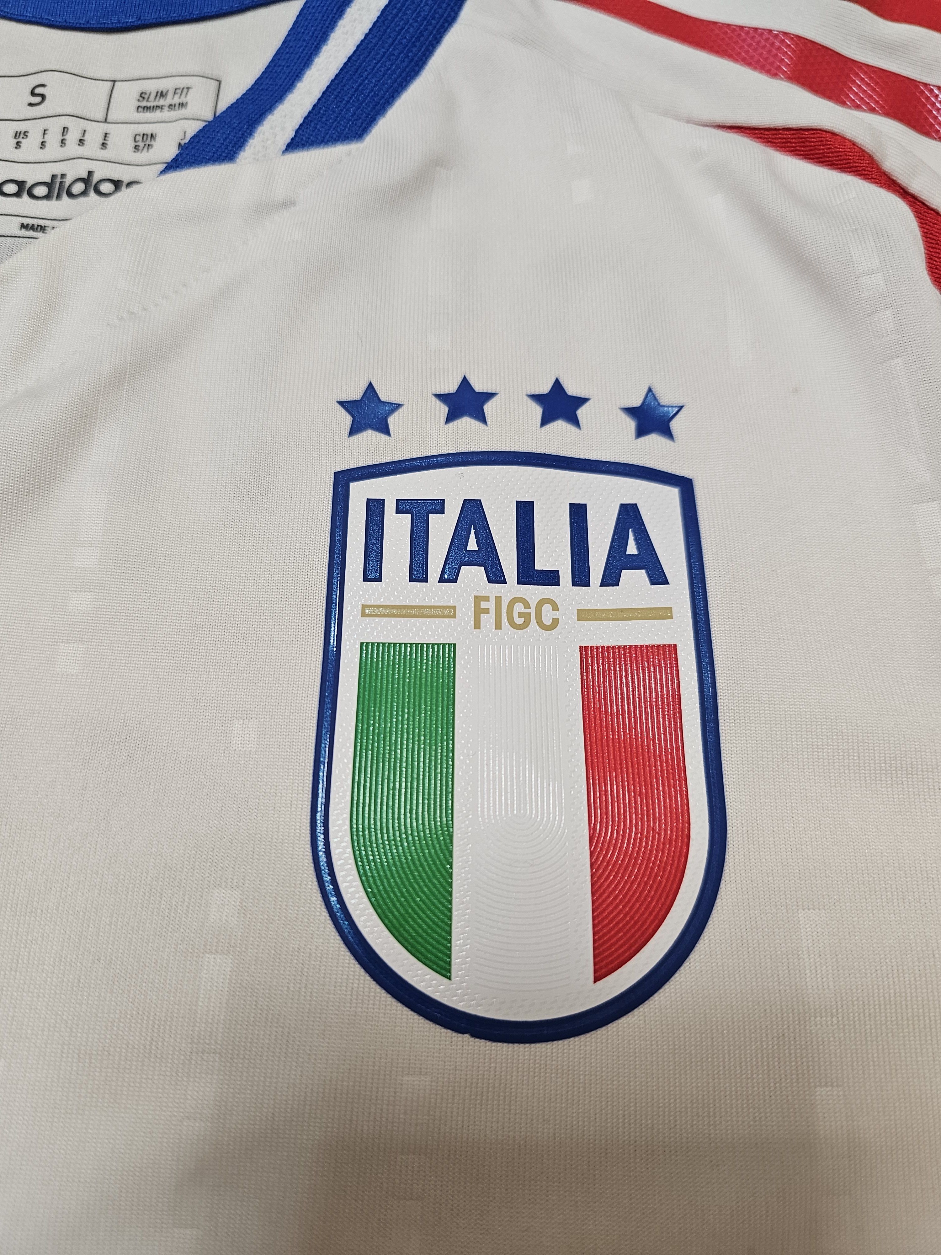 Adidas ITALY 2024 AWAY PLAYER VERSION FOOTBALL ITALIA SOCCER JERSEY Size US S / EU 44-46 / 1 - 4 Thumbnail