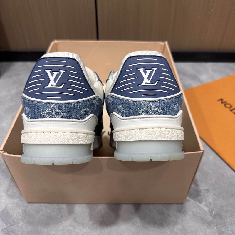 Louis Vuitton Louis Vuitton Blue and White Low-Top Trainers -2508 Size US 8 / EU 41 - 9 Thumbnail